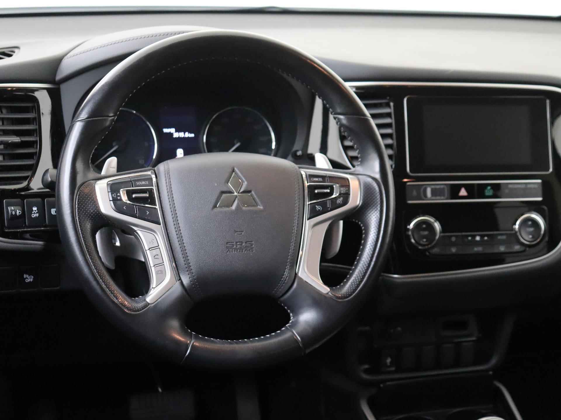 Mitsubishi Outlander 2.4 PHEV Intense - 6/26