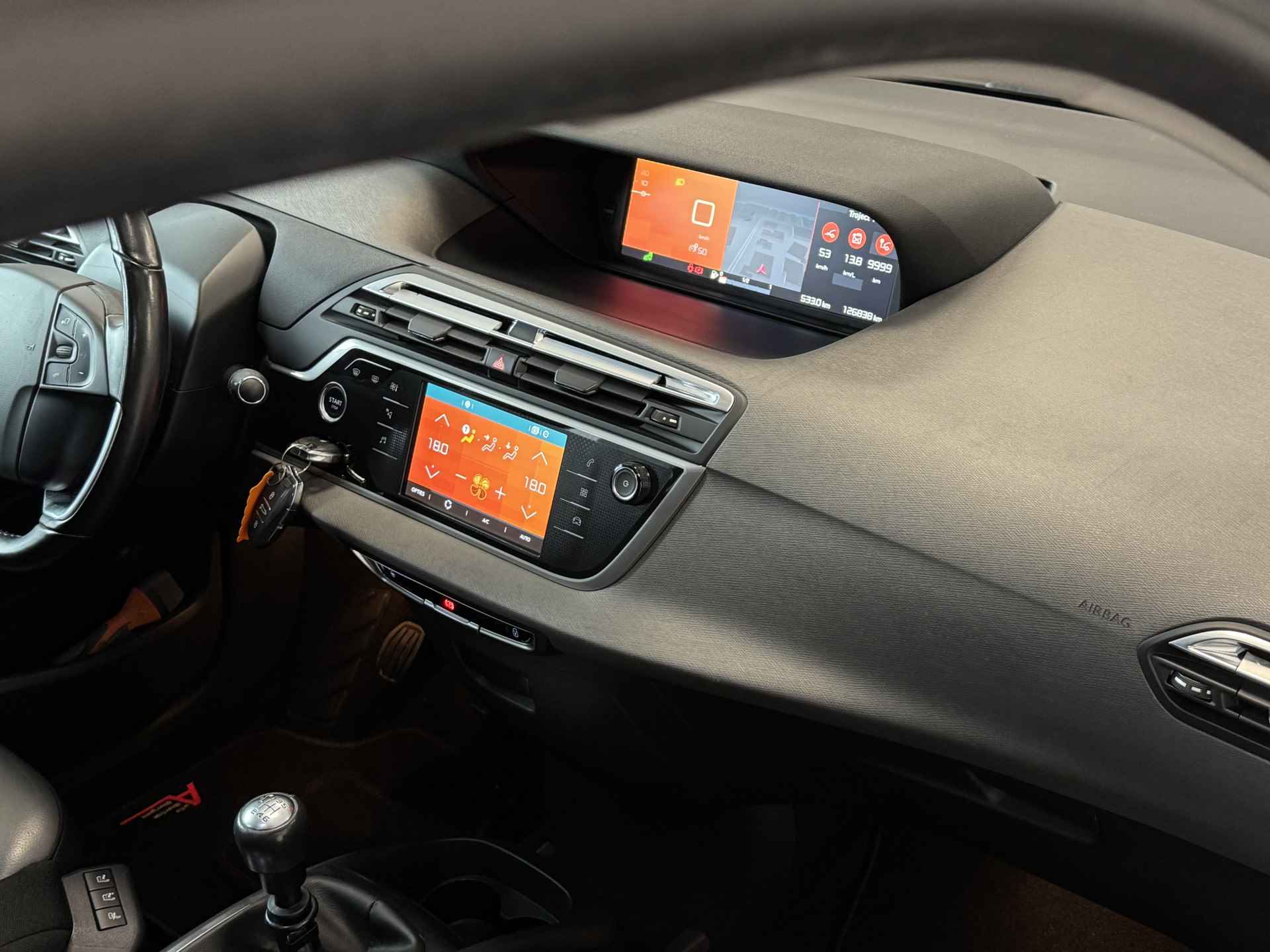 Citroën Grand C4 Picasso 1.2 PureTech Shine | Apple carplay | Rijklaar - 30/39