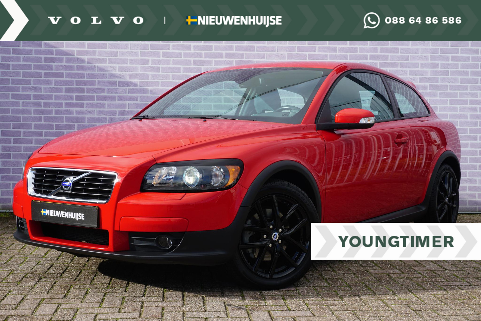 Volvo C30 2.4i Summum | Spoiler | Bi-Xenon | Stoelverwarming | Youngtimer | Trekhaak | Elektr.Stoel |