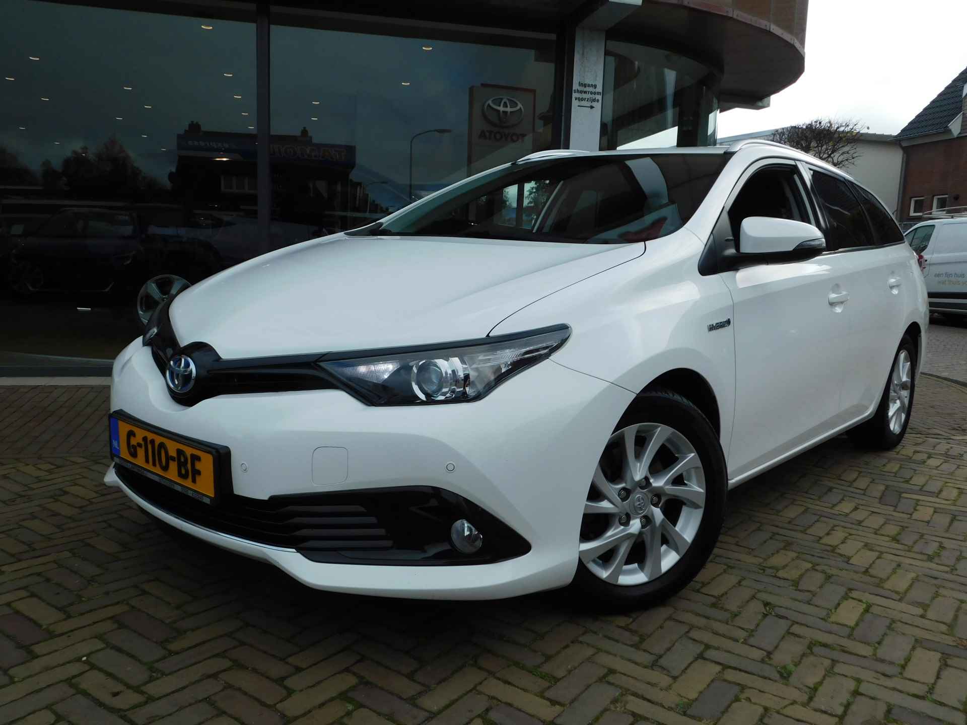 Toyota Auris Touring Sports 1.8 Hybrid Energy Plus - 10/42