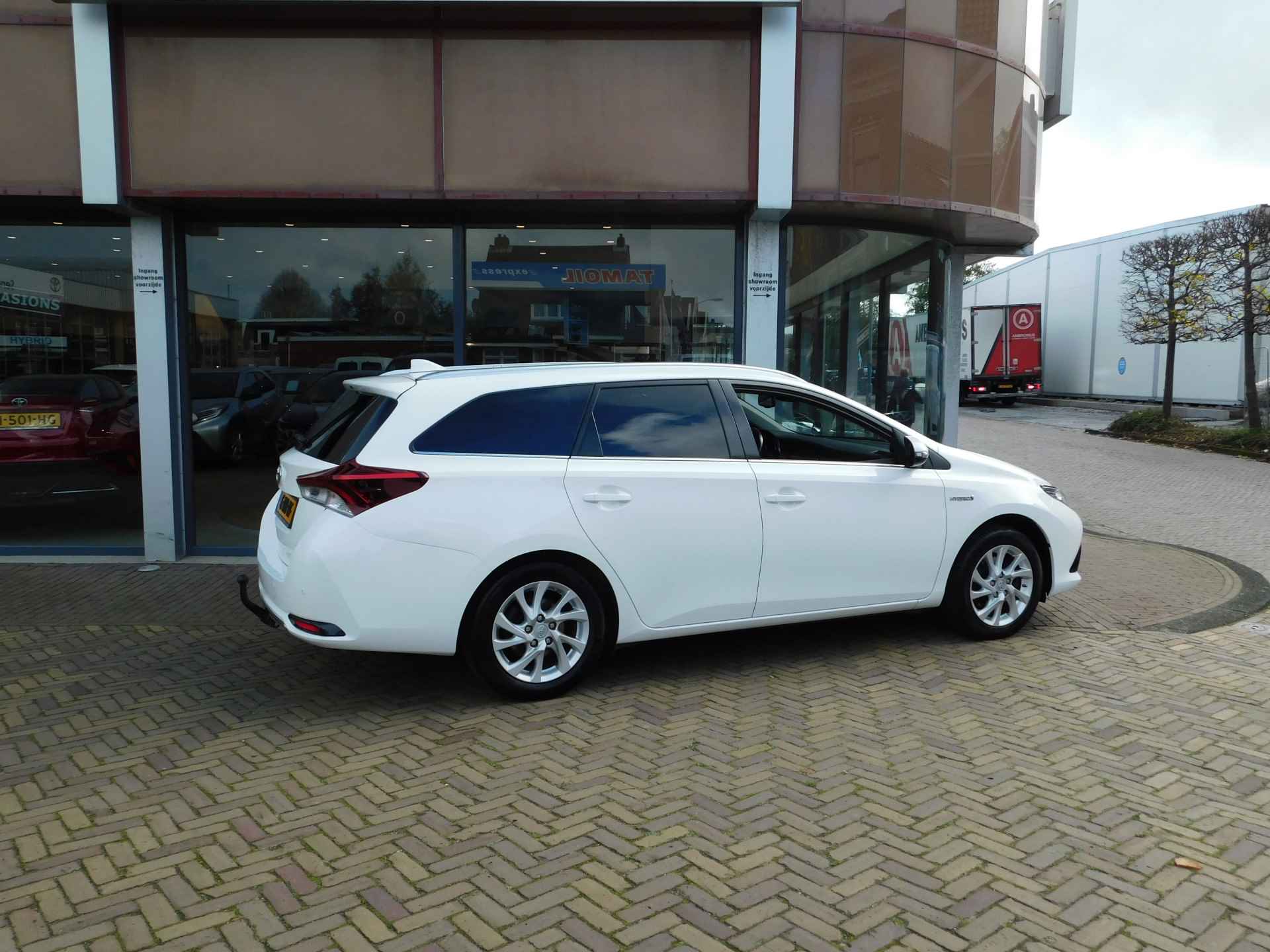 Toyota Auris Touring Sports 1.8 Hybrid Energy Plus - 32/42