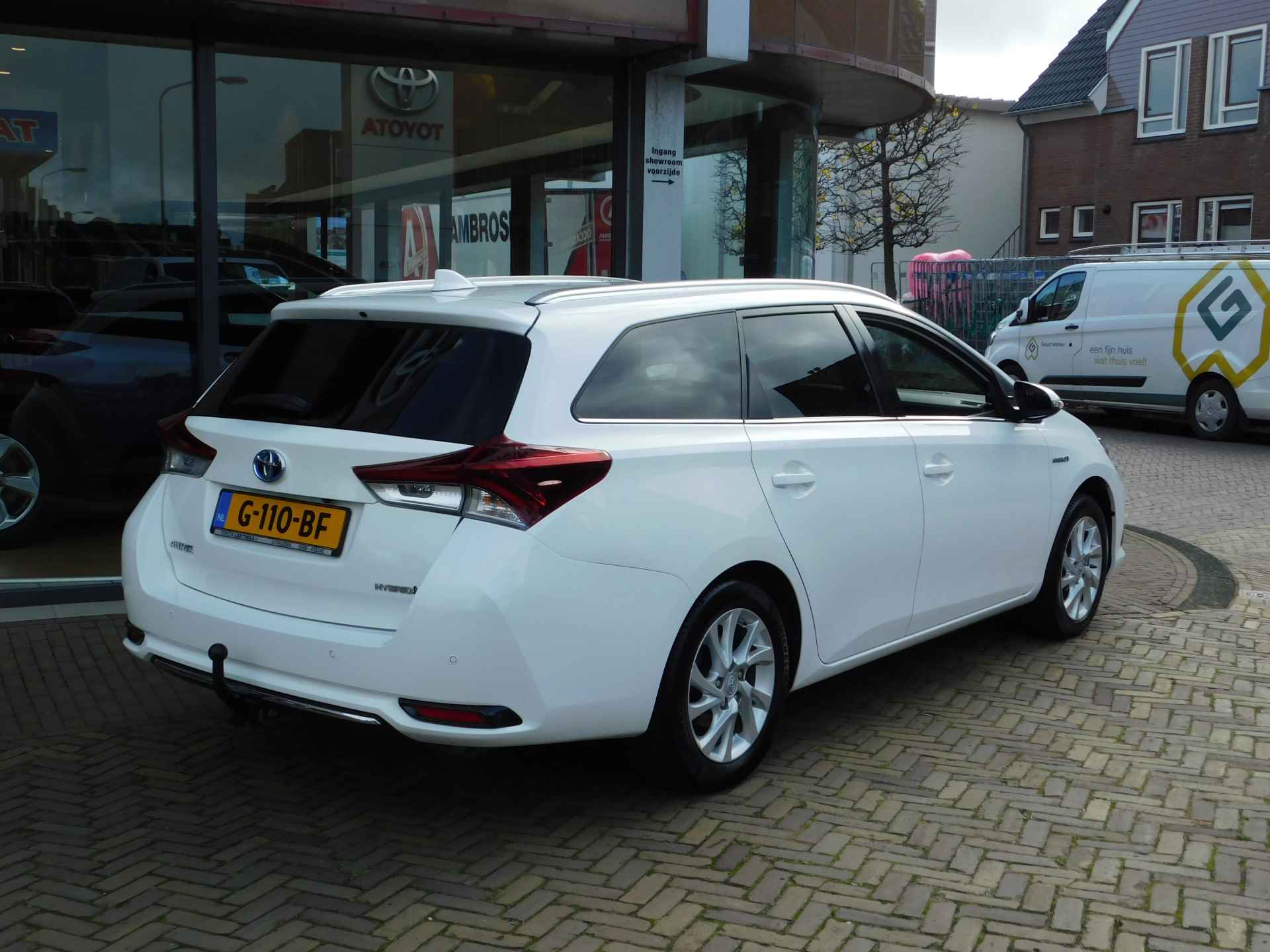 Toyota Auris Touring Sports 1.8 Hybrid Energy Plus - 33/42