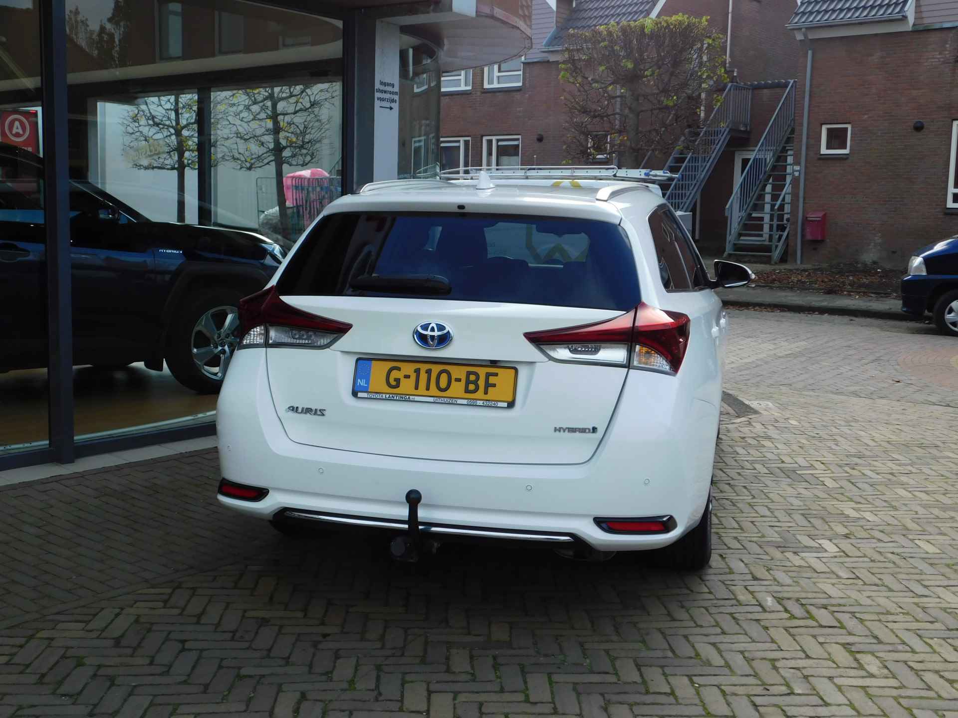 Toyota Auris Touring Sports 1.8 Hybrid Energy Plus - 34/42