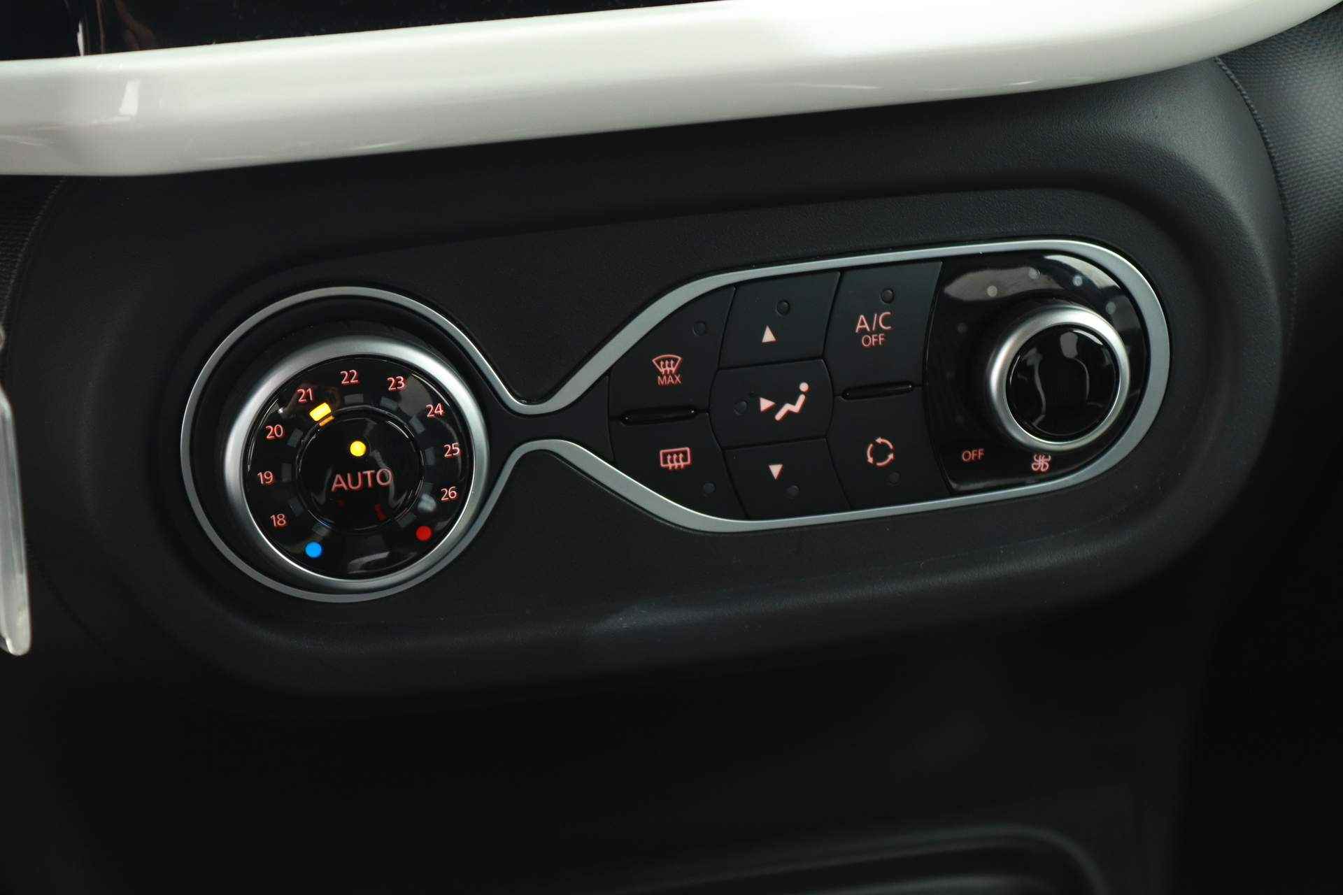 Renault Twingo Z.E. R80 E-TECH TECHNO 22 KWH | Navi | Camera | Stoelverwarming - 15/36