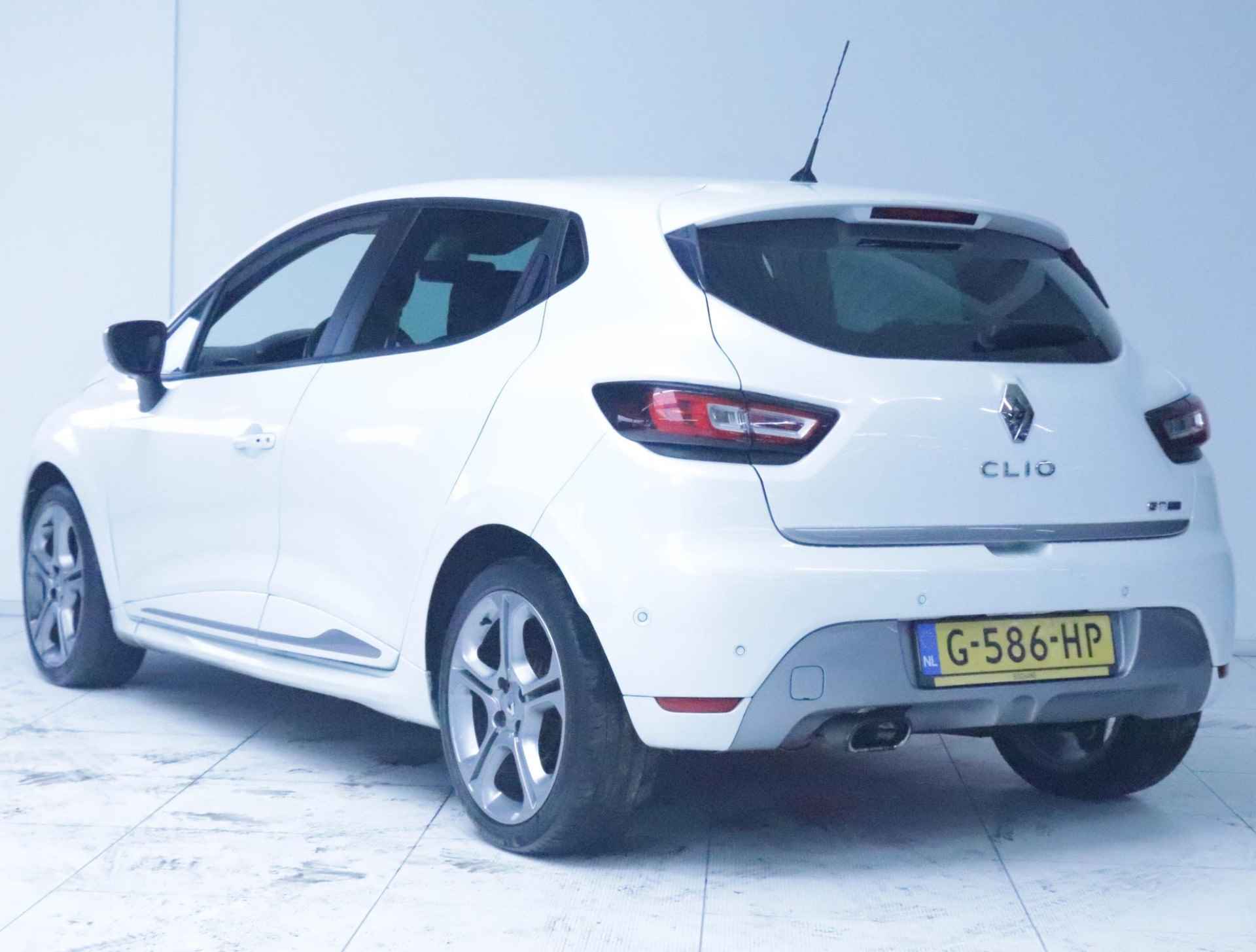 Renault Clio 0.9 TCe 90 Intens GT-Line Clima/Navi/Camera - 11/25