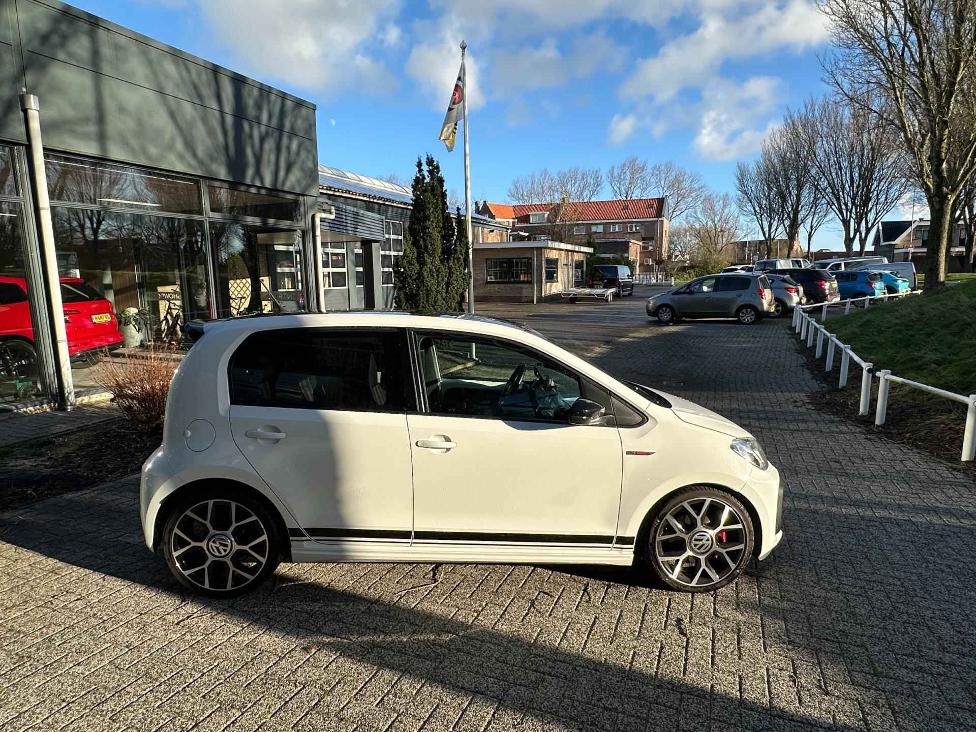 Volkswagen Up! 1.0 TSI GTI 150pk !!! nl-auto - 6/26