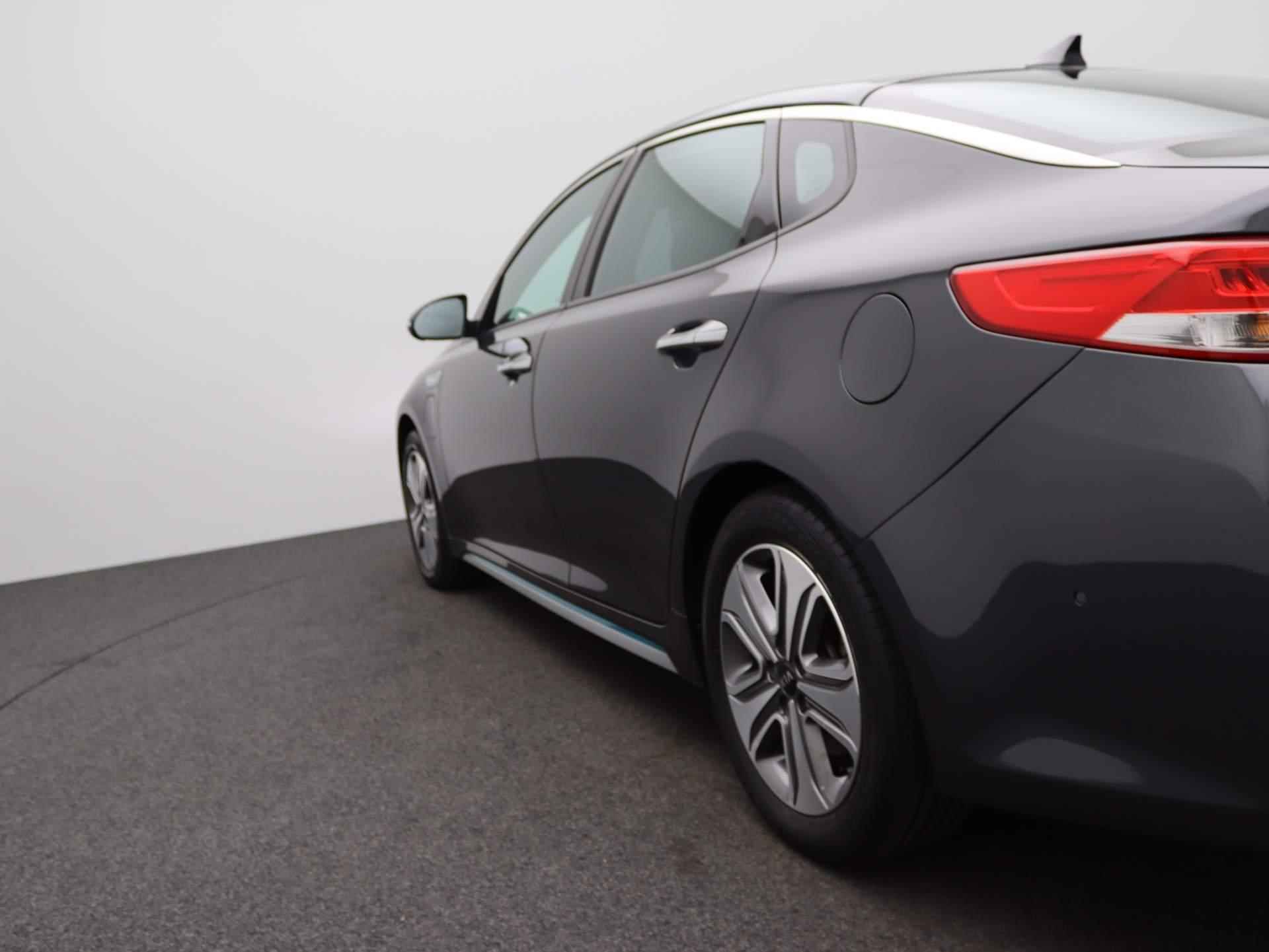 Kia Optima 2.0 GDI PHEV Business ExecutiveLine | Leder | Stoel/stuurverwarming koeling | Navi | JBL | Schuif/kanteldak | - 40/47