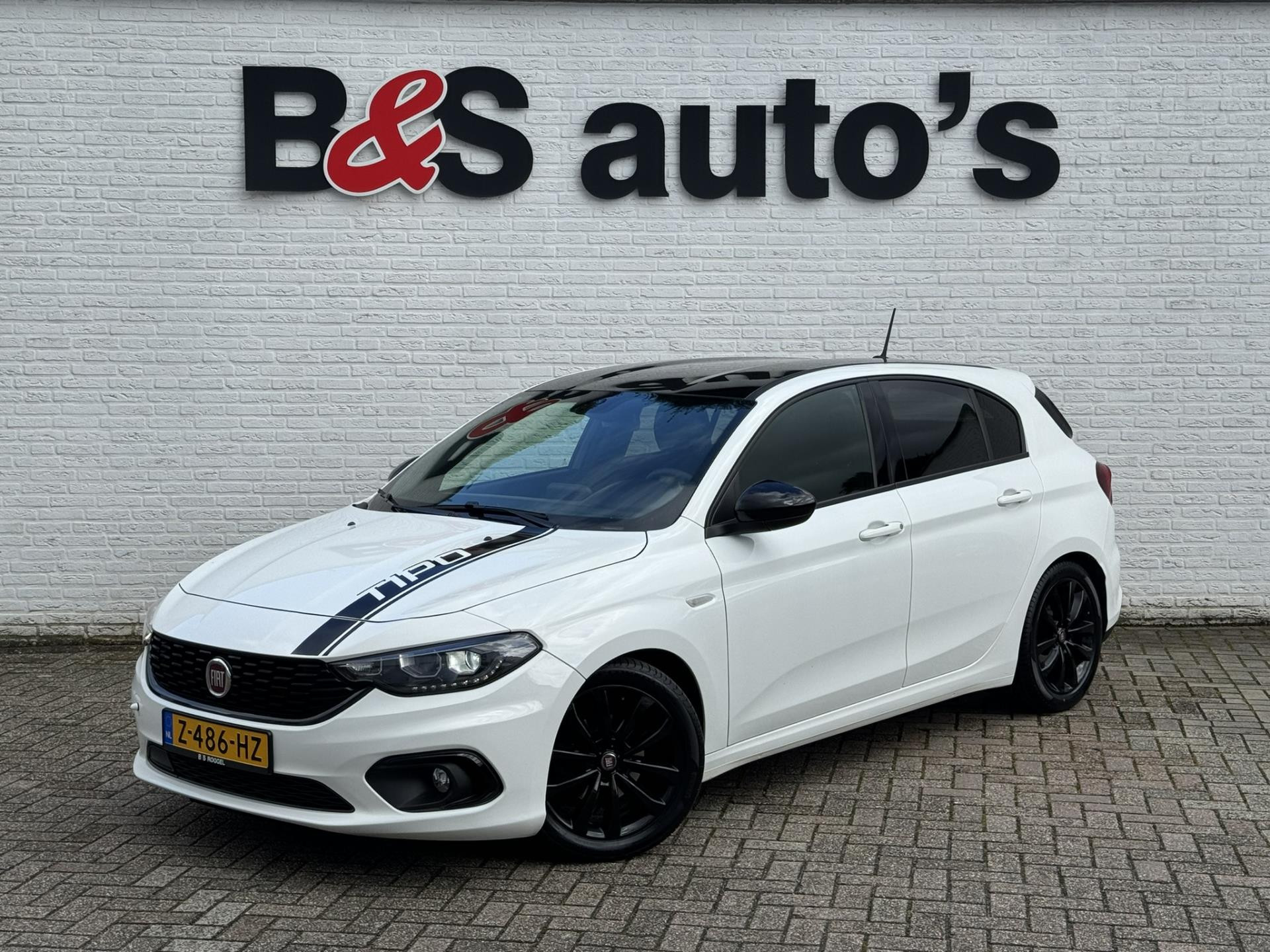 Fiat Tipo 1.4 Turbo 120pk Mirror Carplay Cruise Achteruitrijcamera Climate Stoelverw. Led verlichting