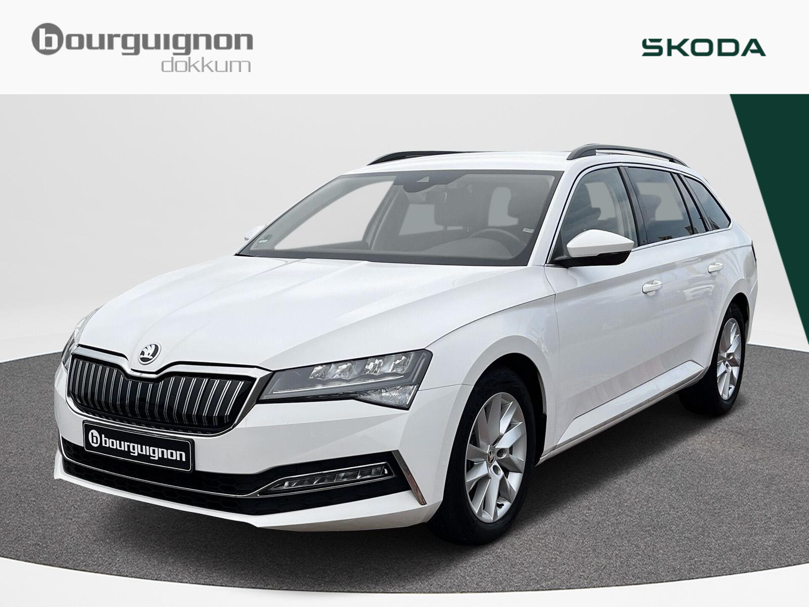 Škoda Superb Combi 1.4 TSI iV 218 pk PHEV Ambition | DCC | Trekhaak | DAB | LED |