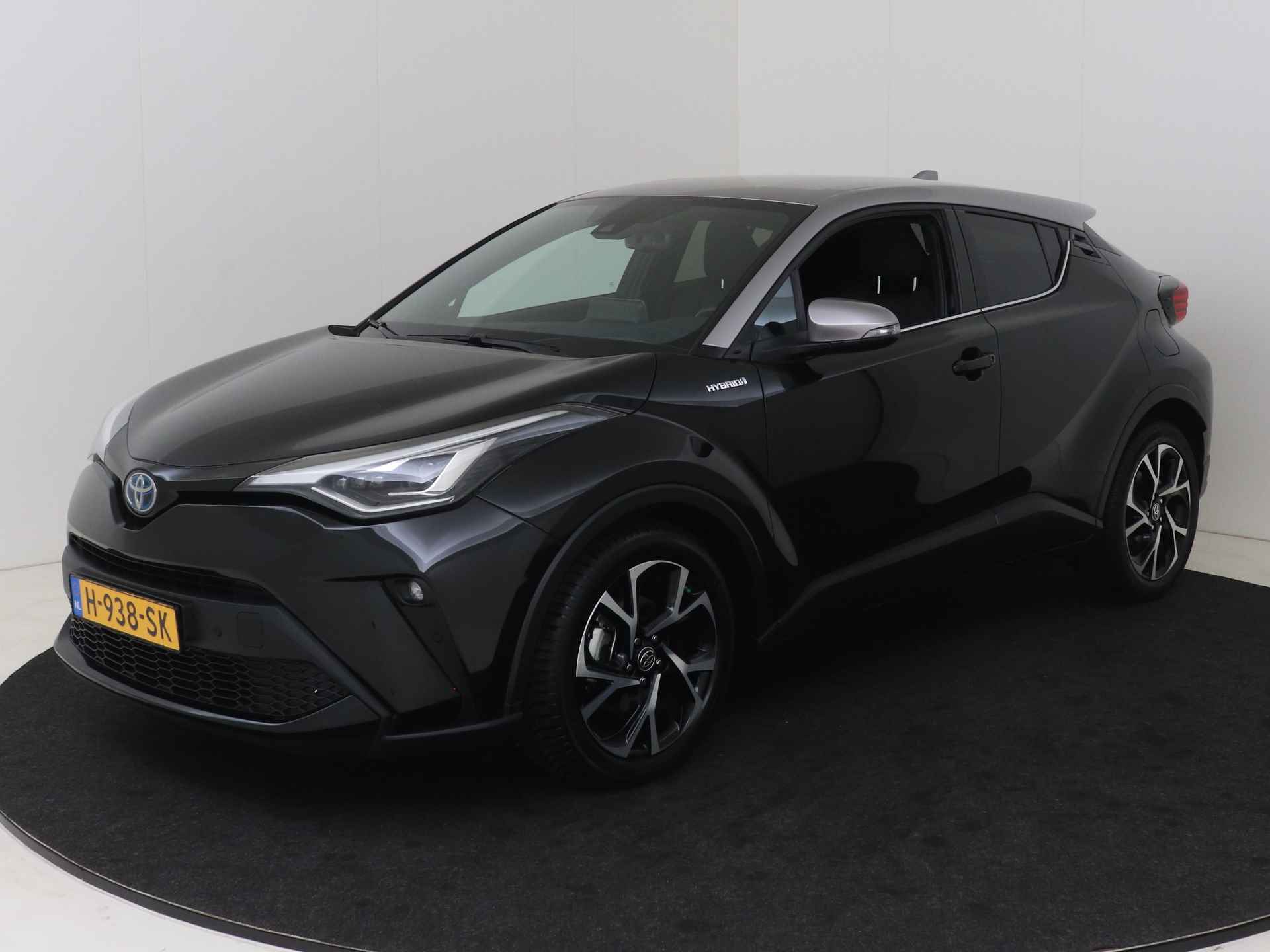 Toyota C-HR 1.8 Hybrid First Edition I Navigatie I Climate Control I Cruise Control I Camera I LM Velgen I USB I 1e Eigenaar I LOUWMAN Onderhouden I Stoelverwarming Voor I Keyless Entry/Start I - 29/49