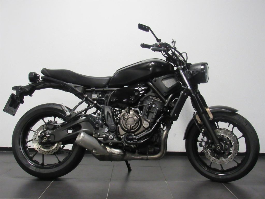 Yamaha XSR 700 ABS