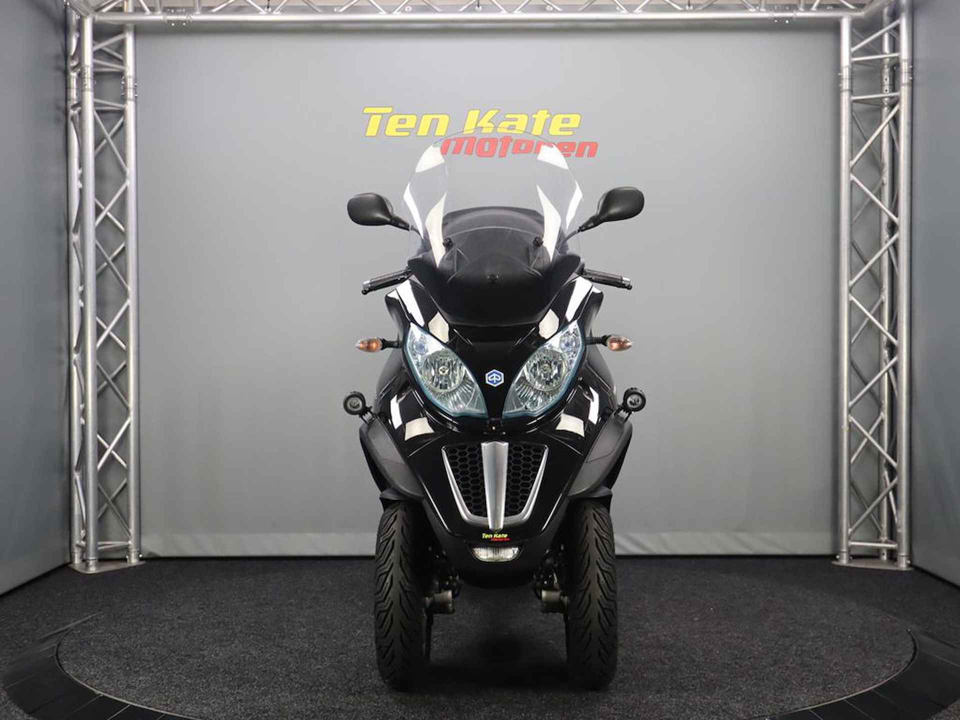 Piaggio MP3 500 - 5/13