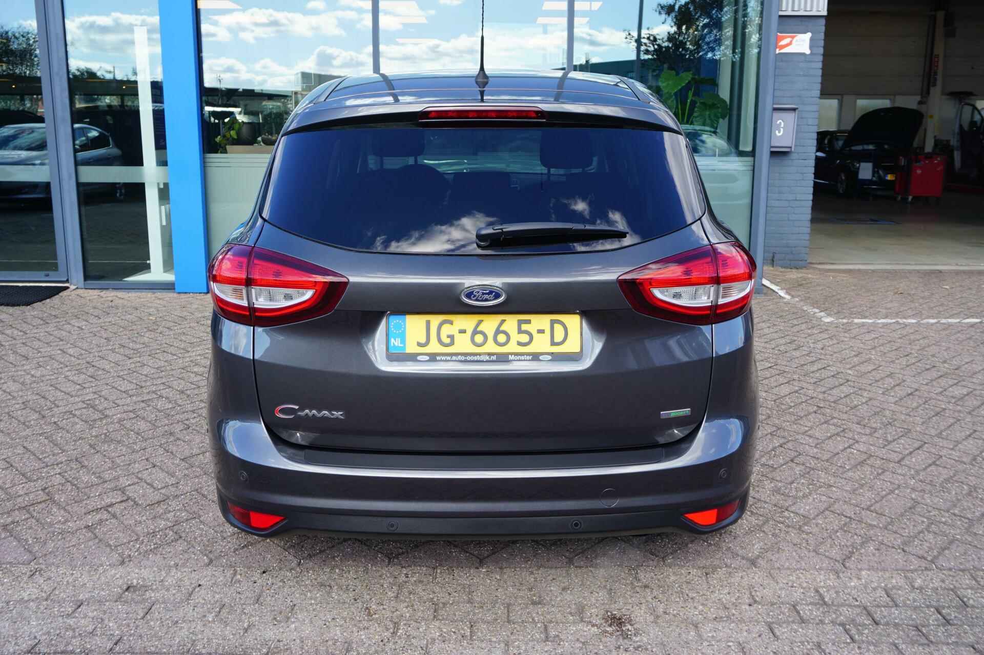 Ford C-Max 1.5 Titanium 150PK Automaat NIEUWE DISTRIBUTIERIEM! Voorruitverwarming Cruise Control Navi Climate Parkeersensoren *Dealer Onderhouden* - 8/33