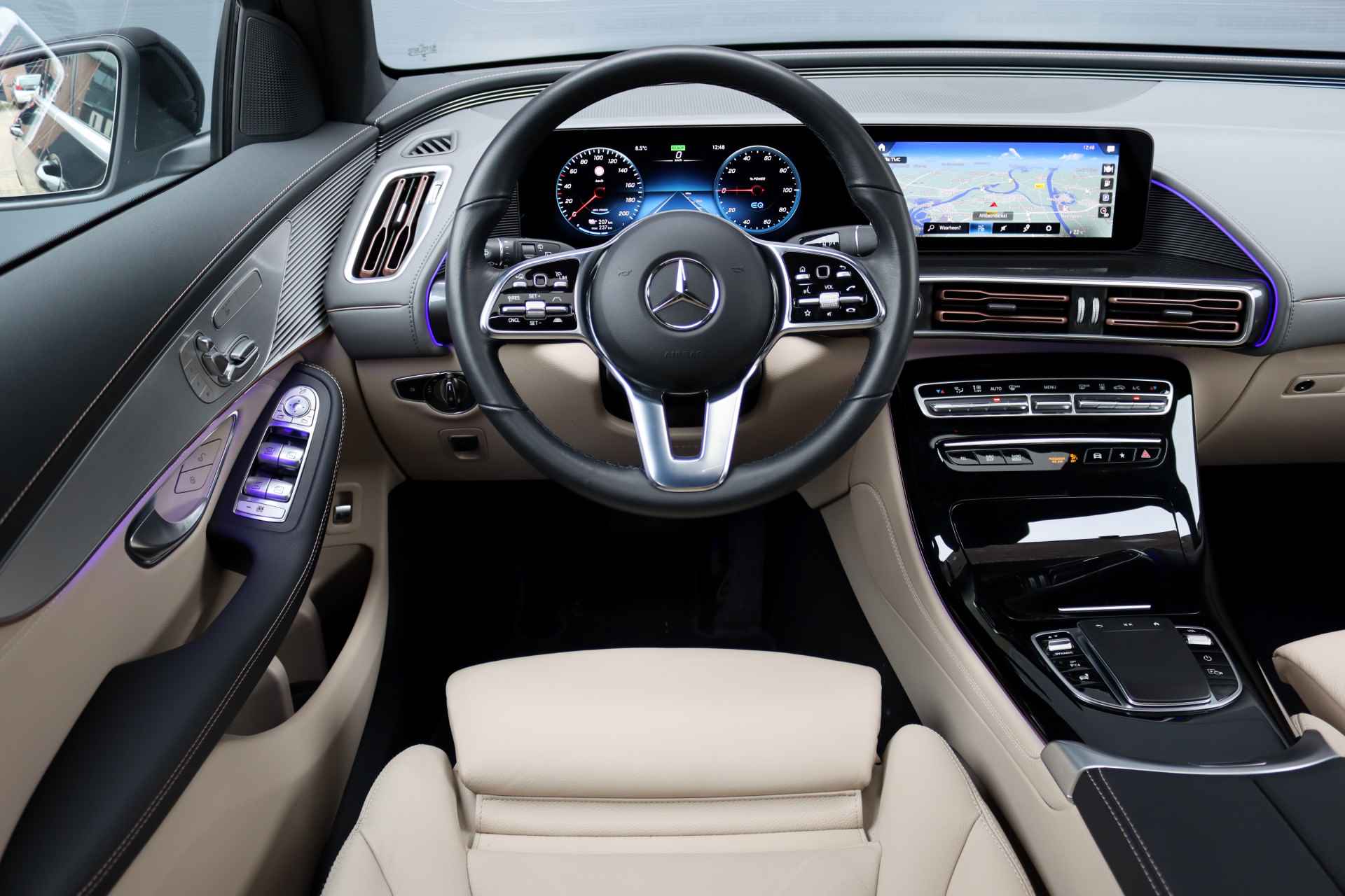 Mercedes-Benz EQC 400 4MATIC Business Line 80 kWh, 49.000,- ex BTW, Schuifdak, Distronic+, Memory, Surround Camera, Advanced Sound System, Rijassistentiepakket, Augmented Reality, Etc. - 26/45