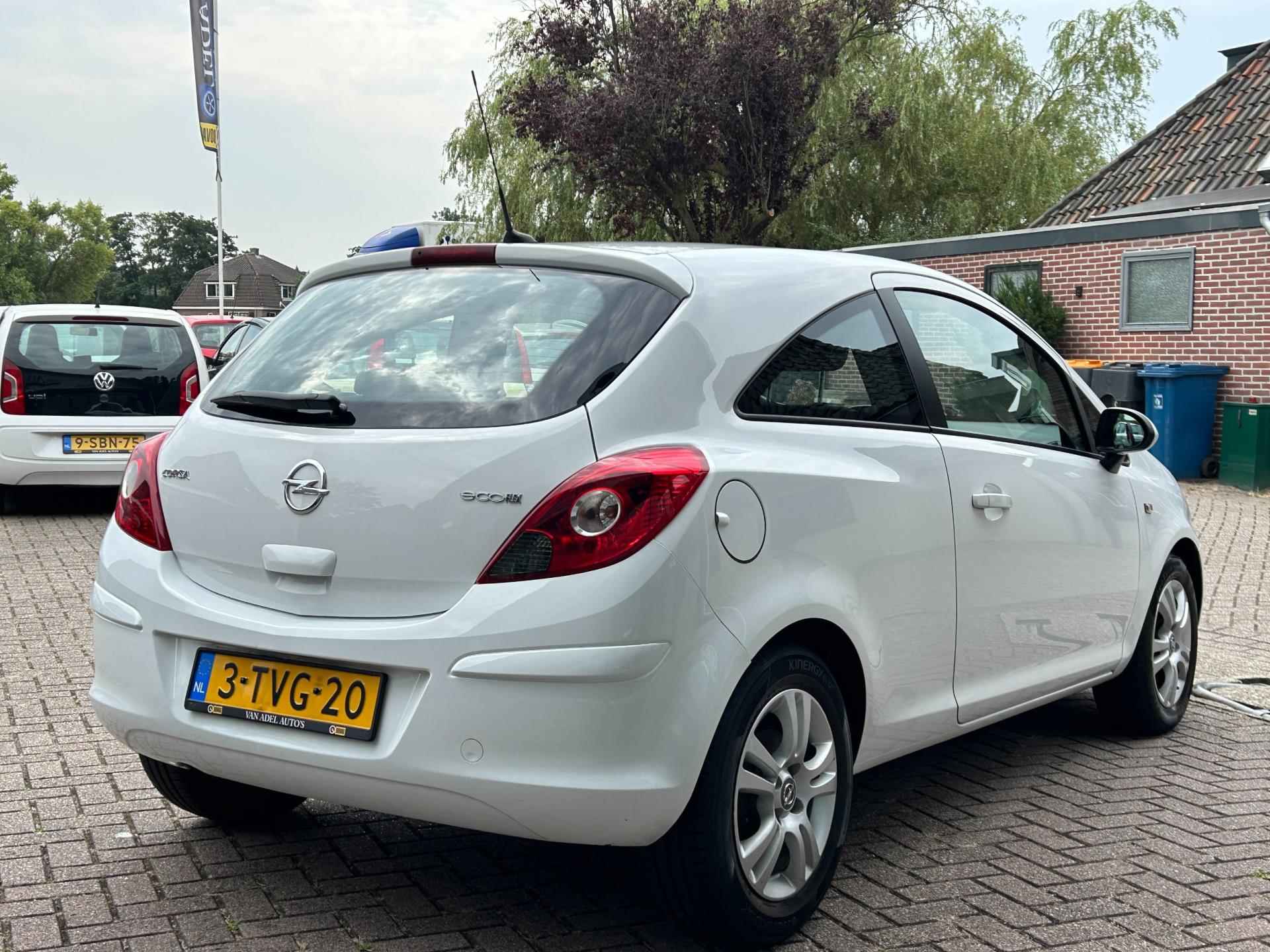 Opel Corsa 1.3 CDTi EcoFlex Business+ Navi Clima Bluetooth Cruise LM-Velgen NAP NL-Auto Dealeronderhouden! - 4/28