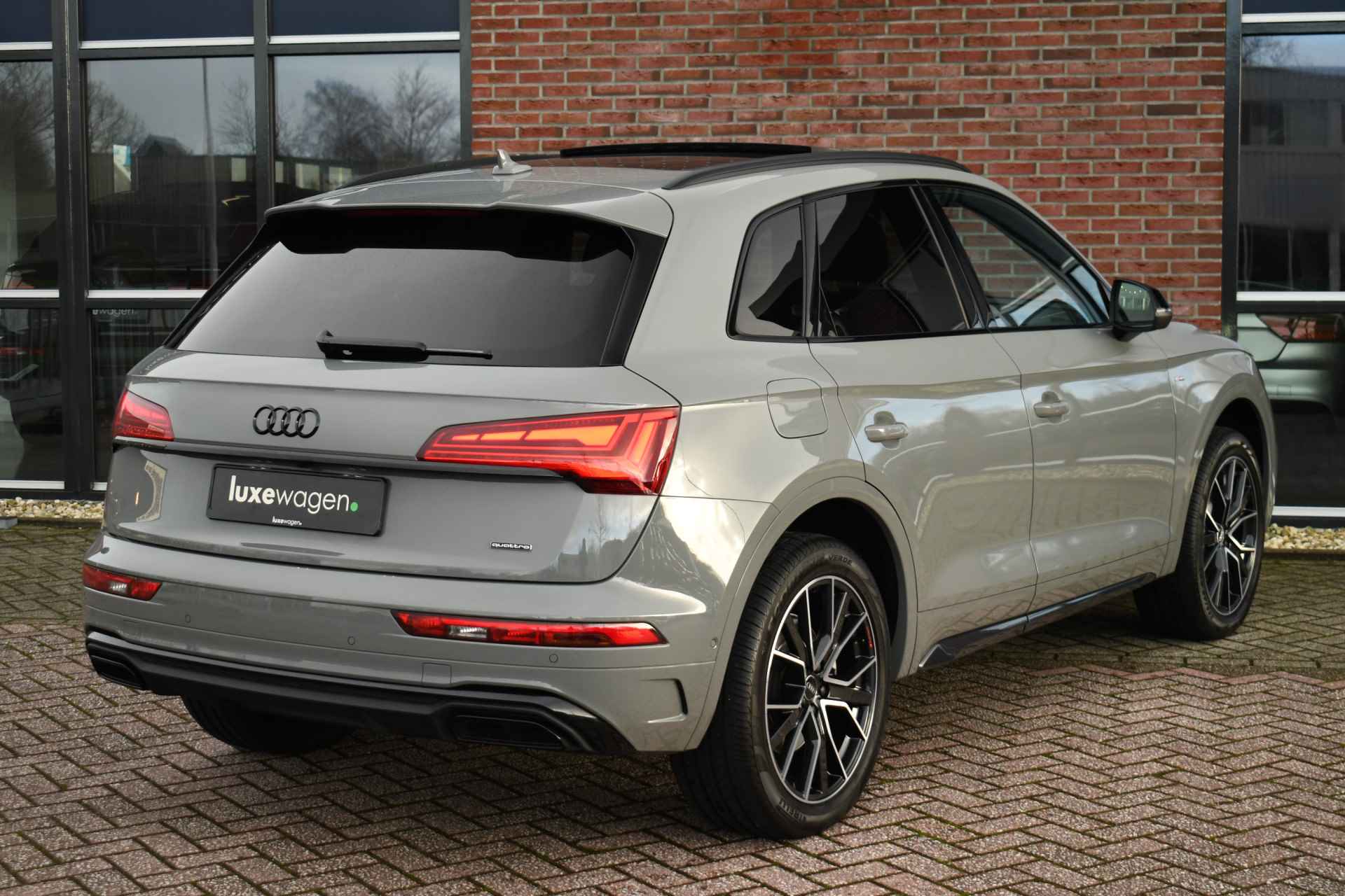 Audi Q5 55 TFSI e quattro S-Edition Pano Trekh ACC 360 El-zetels - 32/82