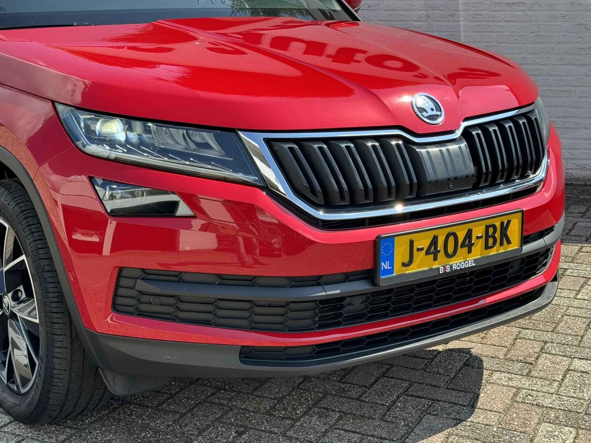 Skoda Kodiaq 1.5 TSI Business Edition Plus Panoramadak Climate Navigatie ParkAssist Achteruirijcamera - 21/52