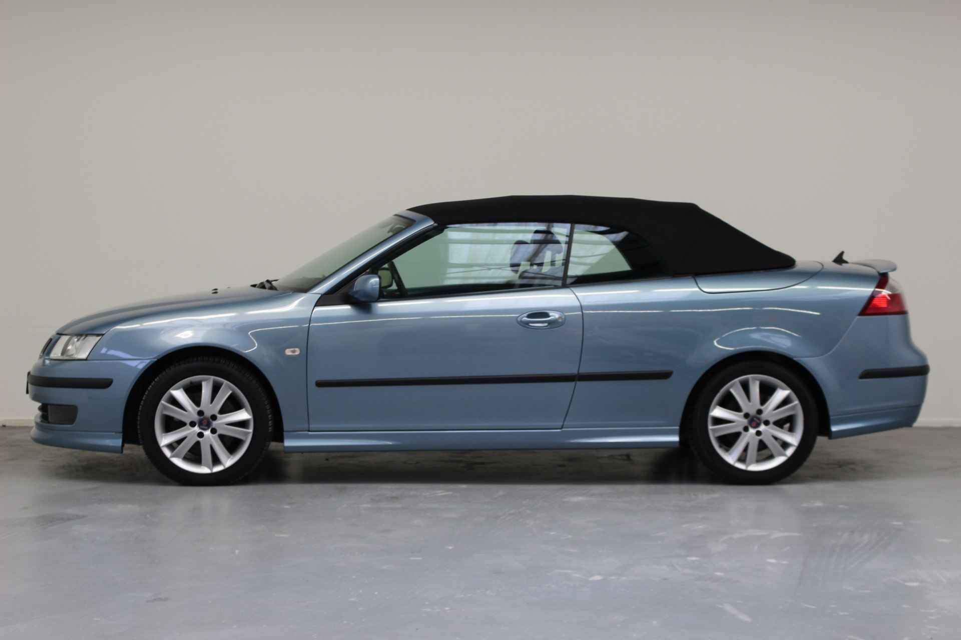 Saab 9-3 Cabrio 2.8 Turbo V6 Aero Anniversary | Rijklaarprijs | Ice Blue | Handgeschakeld | - 4/51