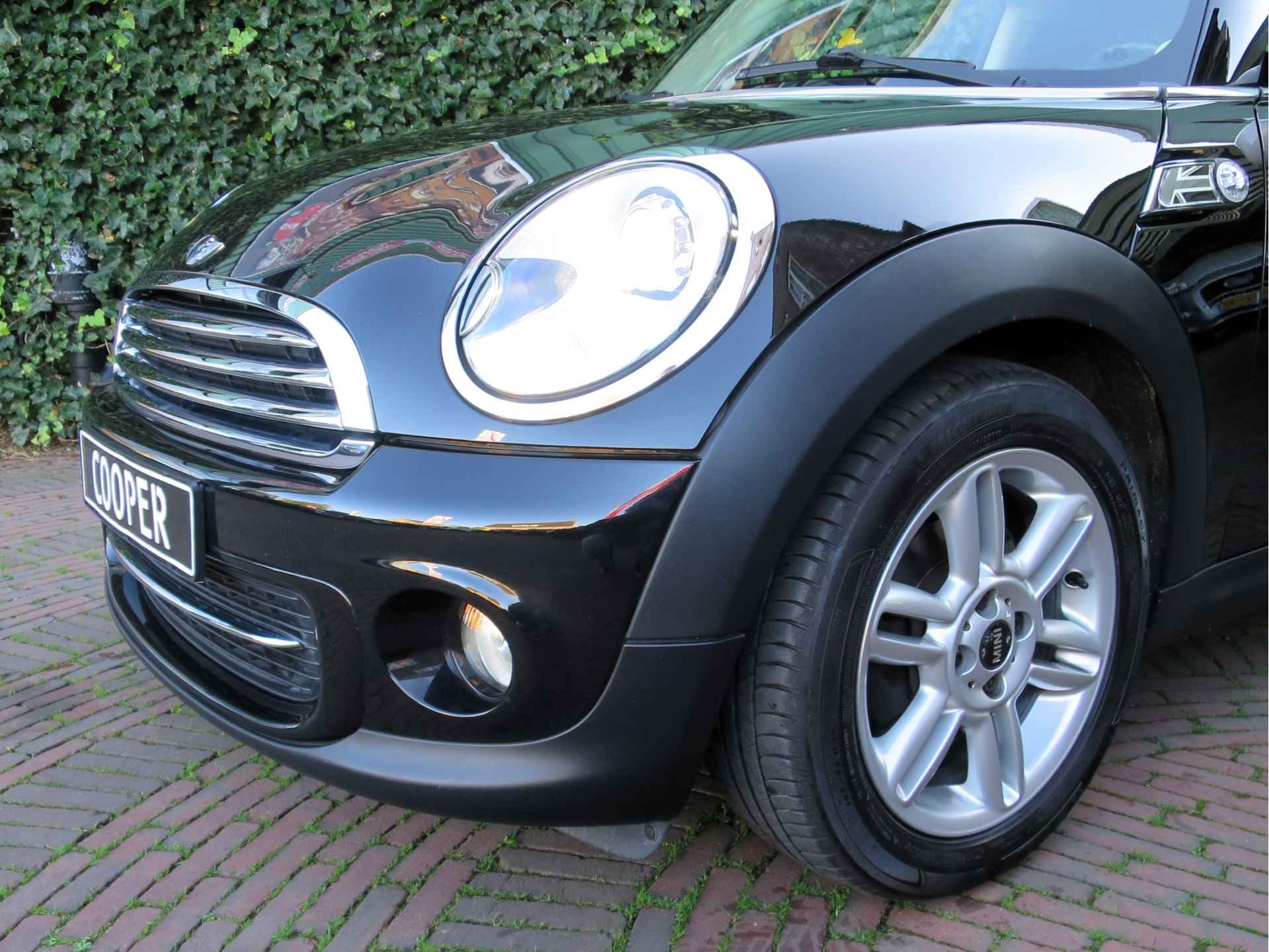 MINI Cooper 1.6 Chili R56 LCI met Pano.dak, Xenon, Navi, HK audio en 16" - 27/45