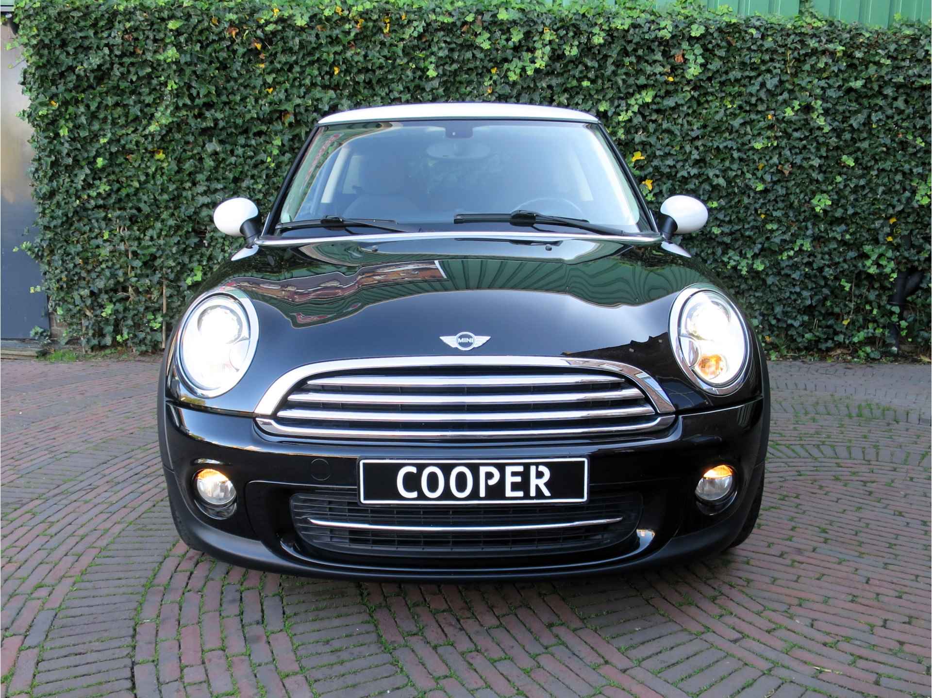 MINI Cooper 1.6 Chili R56 LCI met Pano.dak, Xenon, Navi, HK audio en 16" - 31/45