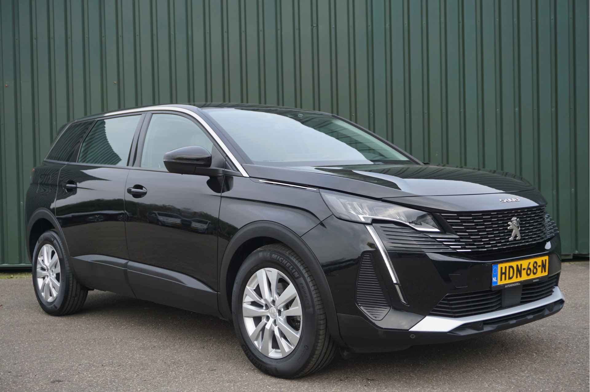 Peugeot 5008 1.2 PureTech 130pk Automaat + 7-persoons/ Carplay/ Navi/ Camera/ Nieuw model/ Garantie! - 4/40