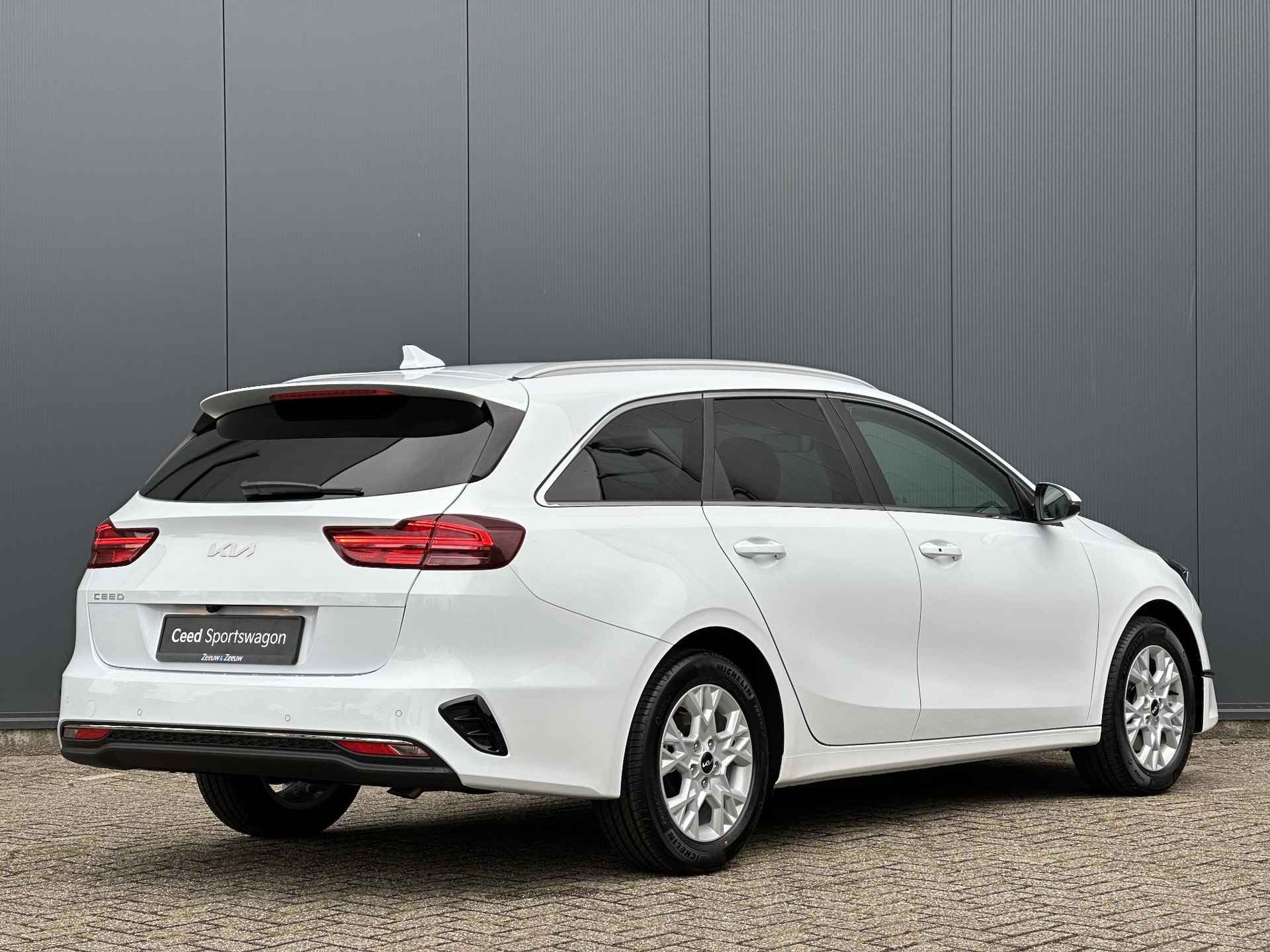 Kia Ceed Sportswagon 1.0 T-GDi DynamicPlusLine | *ANWB ACTIE private lease vanaf €444,-* | *Voorraadauto* | *Snel leverbaar* | *€4.500,- Inruilpremie* | Navi | Clima | Camera | Stoel-/stuurverwarming | Apple Carplay | Android Auto - 7/33