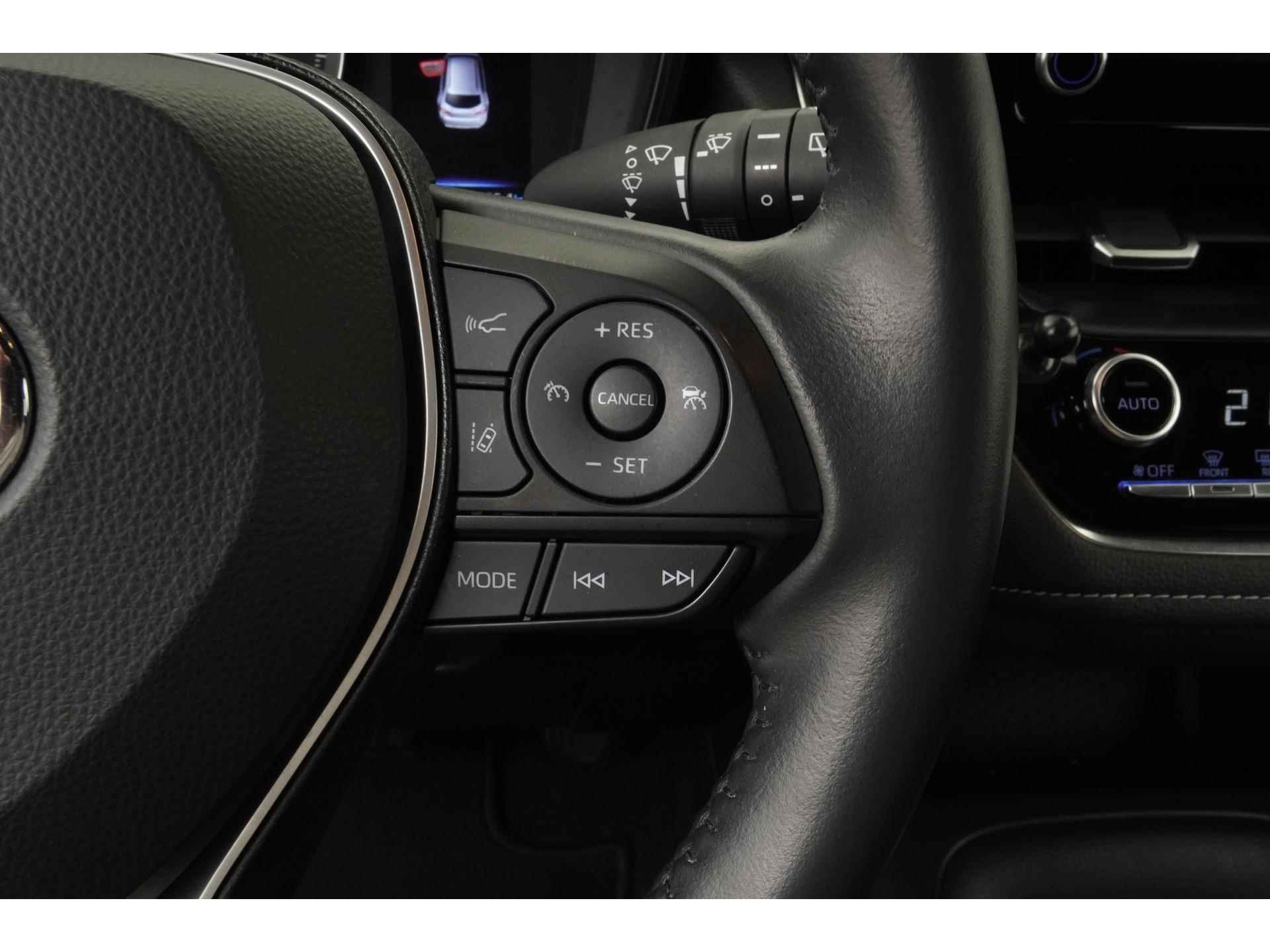 Toyota Corolla Touring Sports 1.8 Hybrid Active | LED | Camera | Carplay | Adapt cruise |  Zondag Open! - 10/39