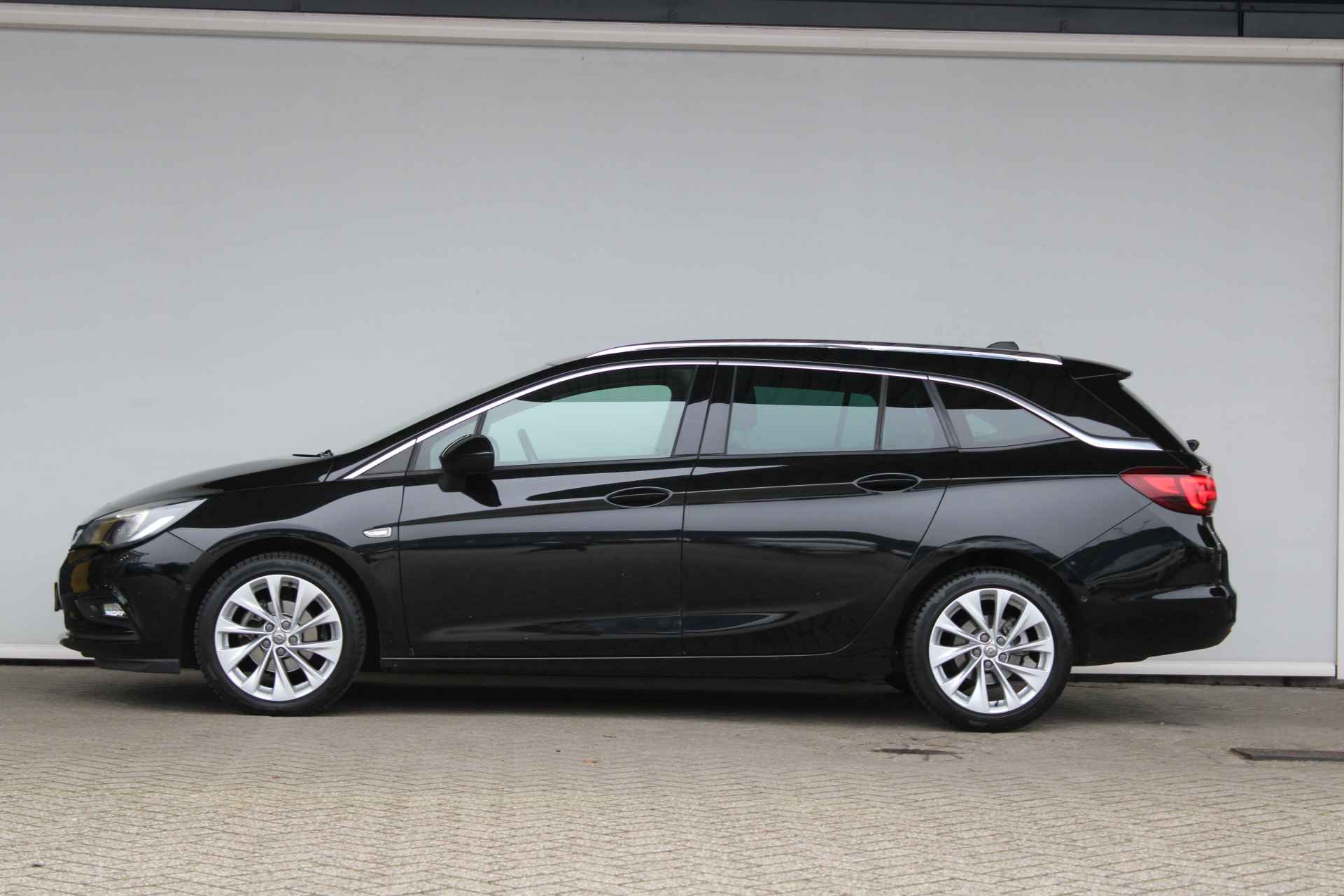 Opel Astra Sports Tourer 1.4 Turbo Innovation - 3/32