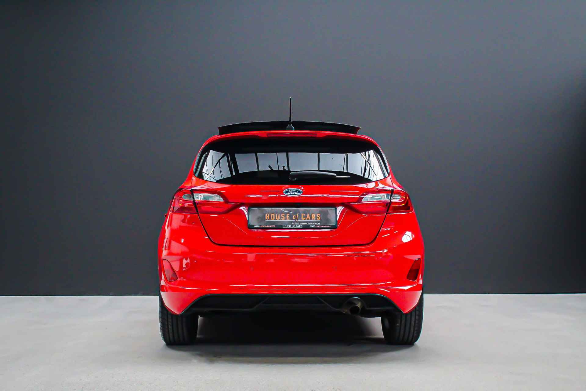 Ford Fiesta 1.0 140pk St-Line X |adaptive cruisecontrol|parkeercamera|panoramadak|B&O|winterpack| - 24/30