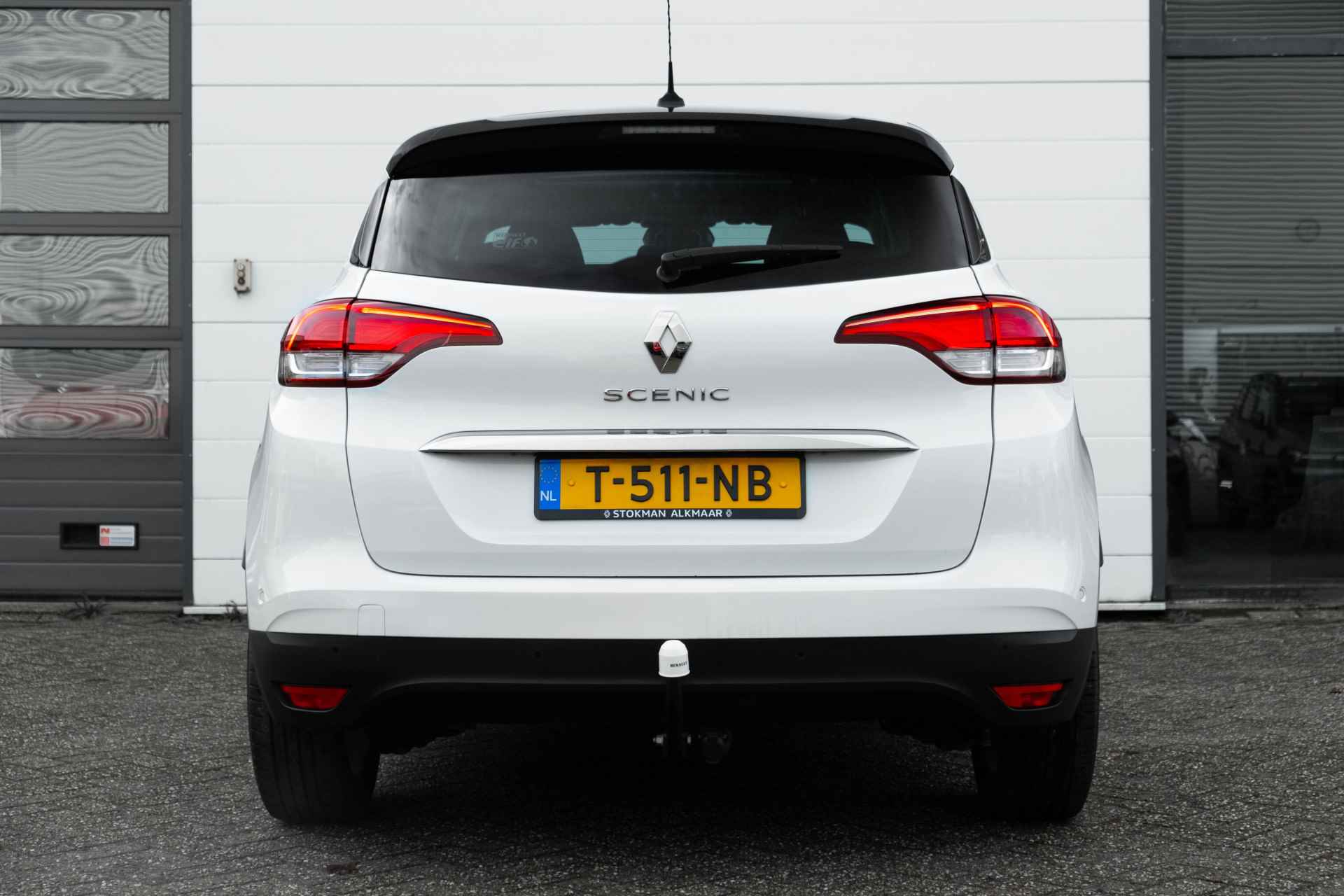 Renault Scénic 1.3 TCe 140 PK Bose uitvoering | Automaat | Trekhaak | 1800 KG aanhangergewicht | Camera achter | Wit metallic | | incl. Bovag rijklaarpakket met 12 maanden garantie | - 5/64