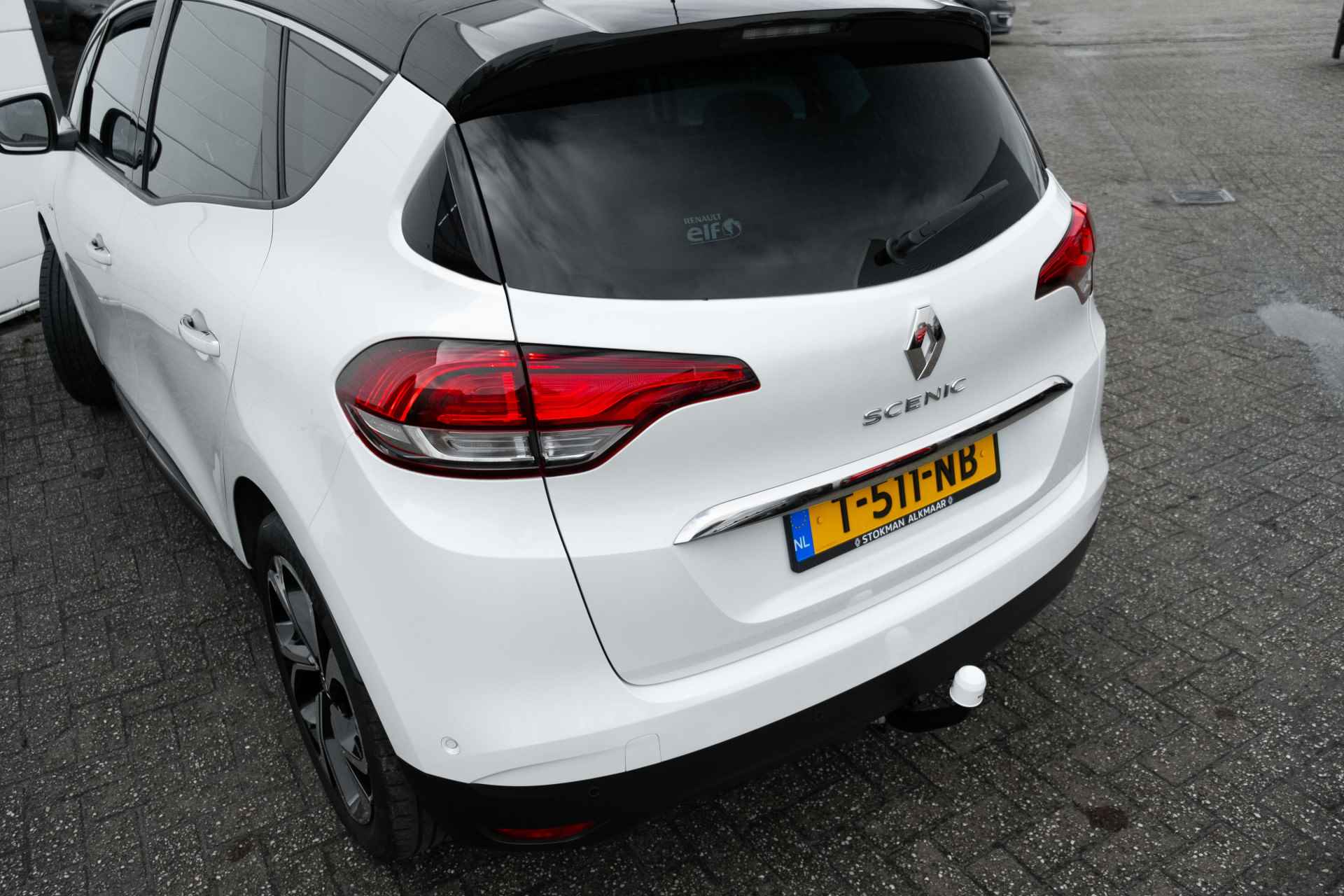 Renault Scénic 1.3 TCe 140 PK Bose uitvoering | Automaat | Trekhaak | 1800 KG aanhangergewicht | Camera achter | Wit metallic | | incl. Bovag rijklaarpakket met 12 maanden garantie | - 25/64