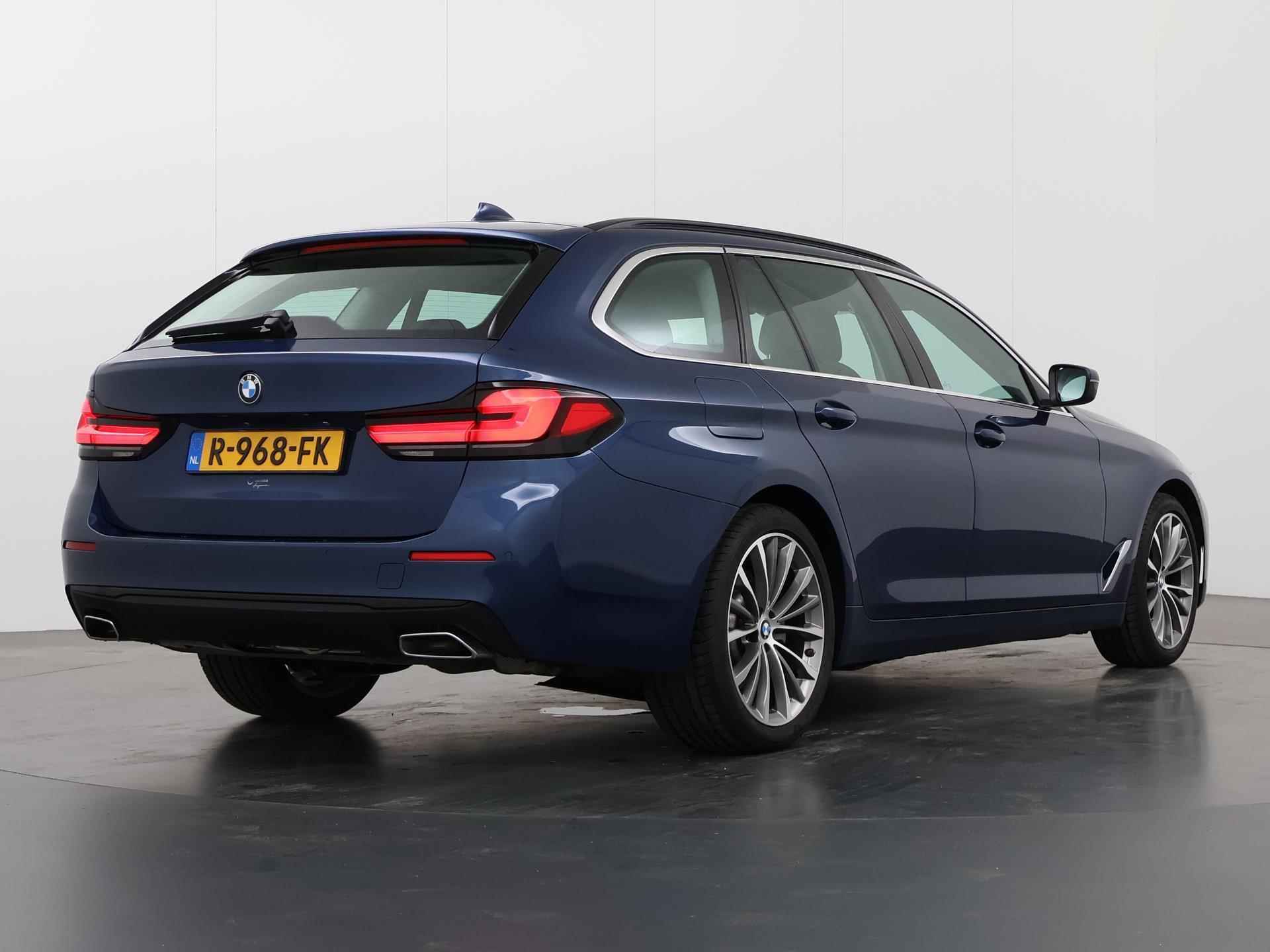 BMW 5-serie Touring 520i High Executive | Laserlight LED koplampen | Trekhaak | Navigatie | Stoelverwarming | Digitaal dashboard | Lederen Interieur | Comfort zetels + Geheugen | PDC | - 3/53