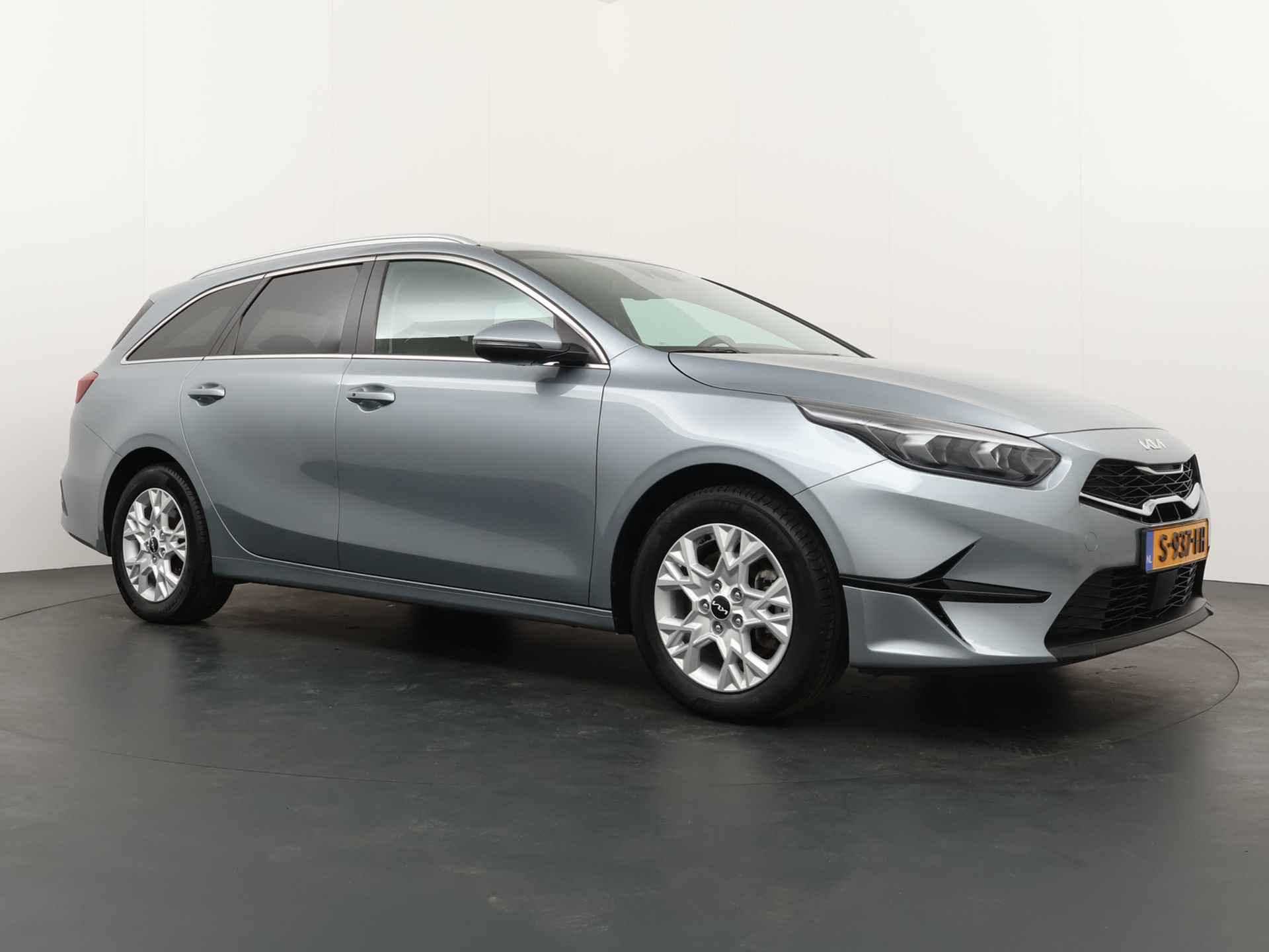 Kia Ceed Sportswagon 1.0 T-GDi DynamicPlusLine - Cruise Control - Climate Control - Navigatie - Apple/Android Carplay - Fabrieksgarantie Tot 2030 - 10/49