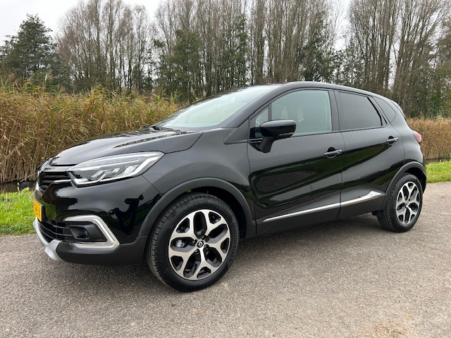 Renault Captur TCe 150pk EDC Intens | Trekhaak | Navigatie | Climate control | Pdc | Lm velgen | Cruise control | NAP | Rijklaar prijs!