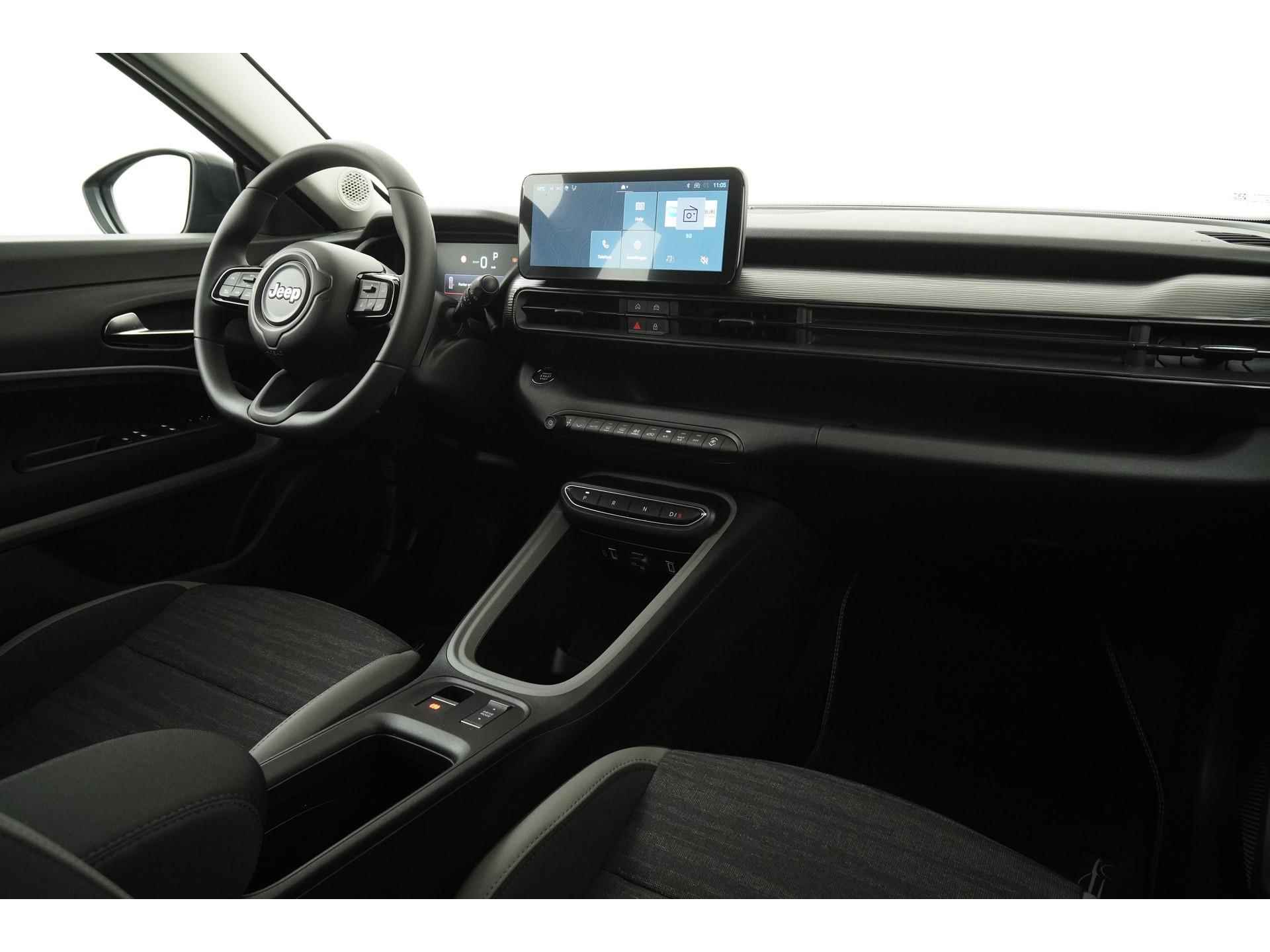 Jeep Avenger Longitude 54kWh 3-fase | Apple/Android Carplay | Digital Cockpit | Warmtepomp | Zondag Open! - 2/40