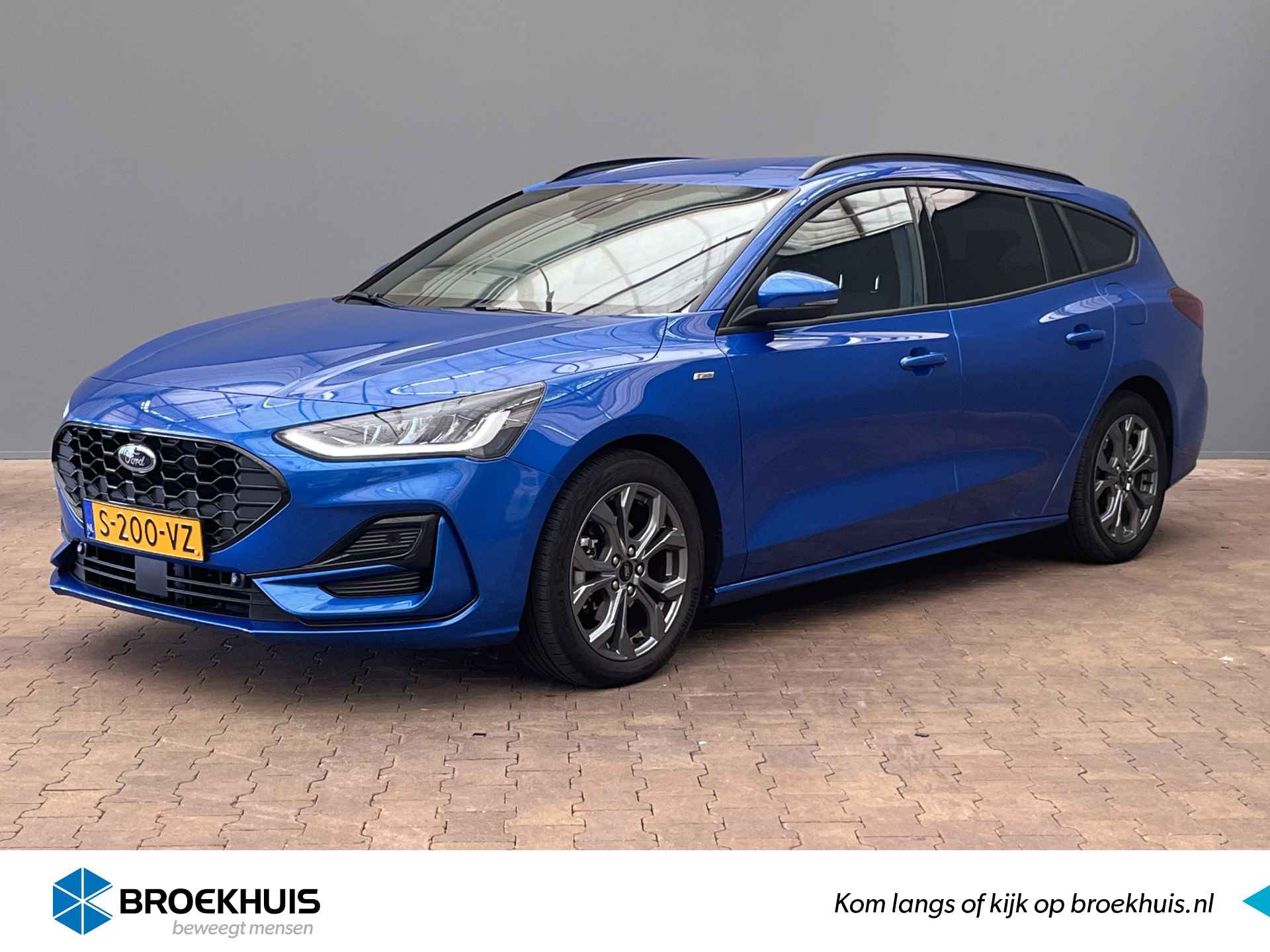 Ford Focus Wagon 1.0 Hybrid ST Line 125 PK | Stuur- en Stoelverwarming | Navigatie | Parkeersensoren Voor + Achter | LED | Cruise | Airco - 1/32