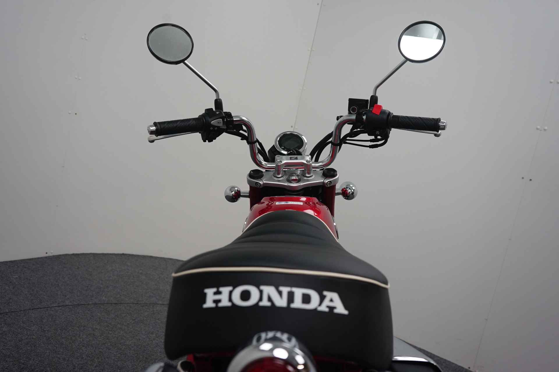 Honda MONKEY Z 125 - 16/19