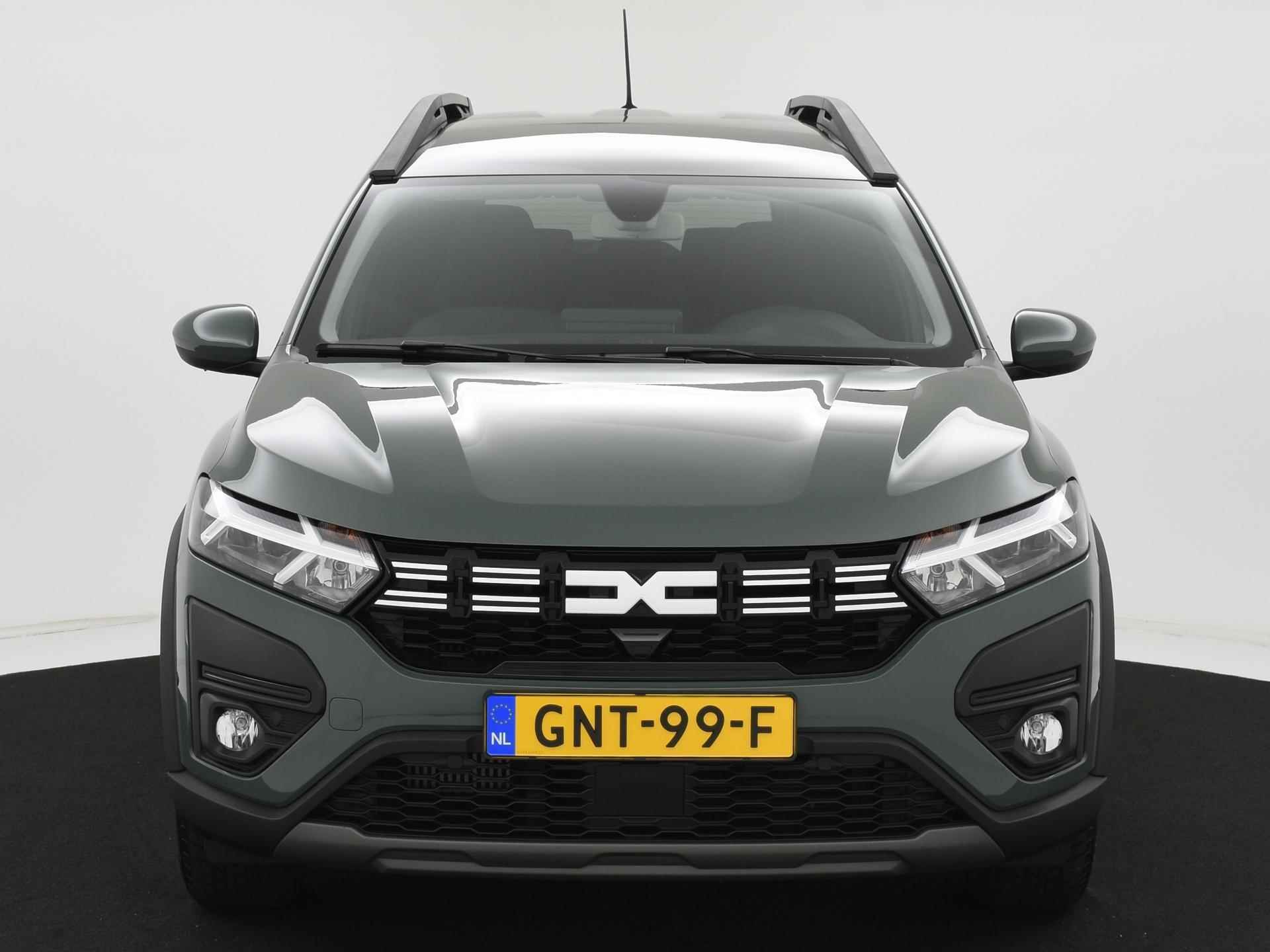 Dacia Jogger 1.0 TCe 110 Expression 7p. APPLECARPLAY|CAMERA|BLIS|LED|LMV|PDC|CRUISE - 13/37