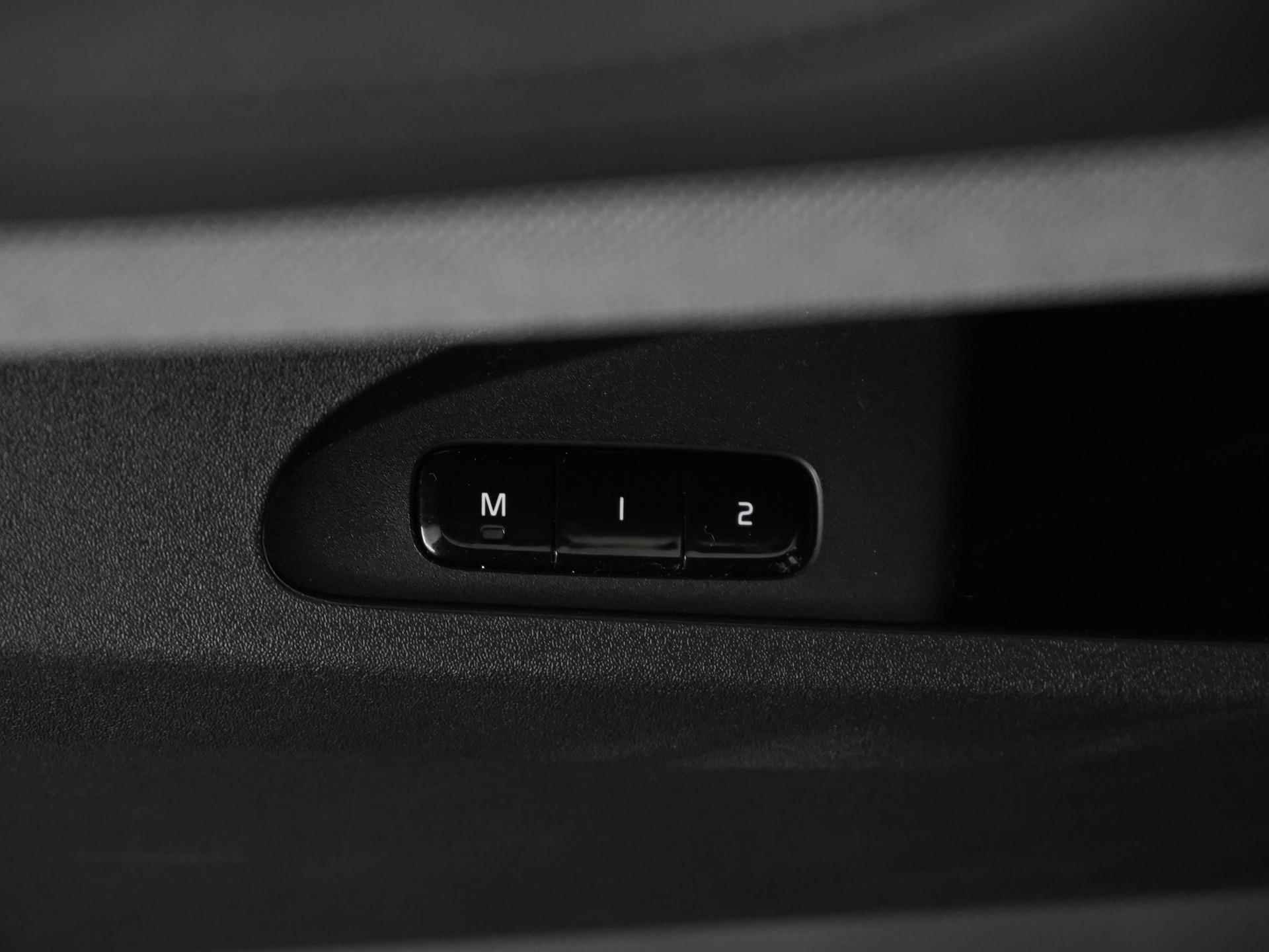 Polestar 2 Standard Range | Camera | Elek achterklep | High Performance Sound | Zondag Open! - 42/42