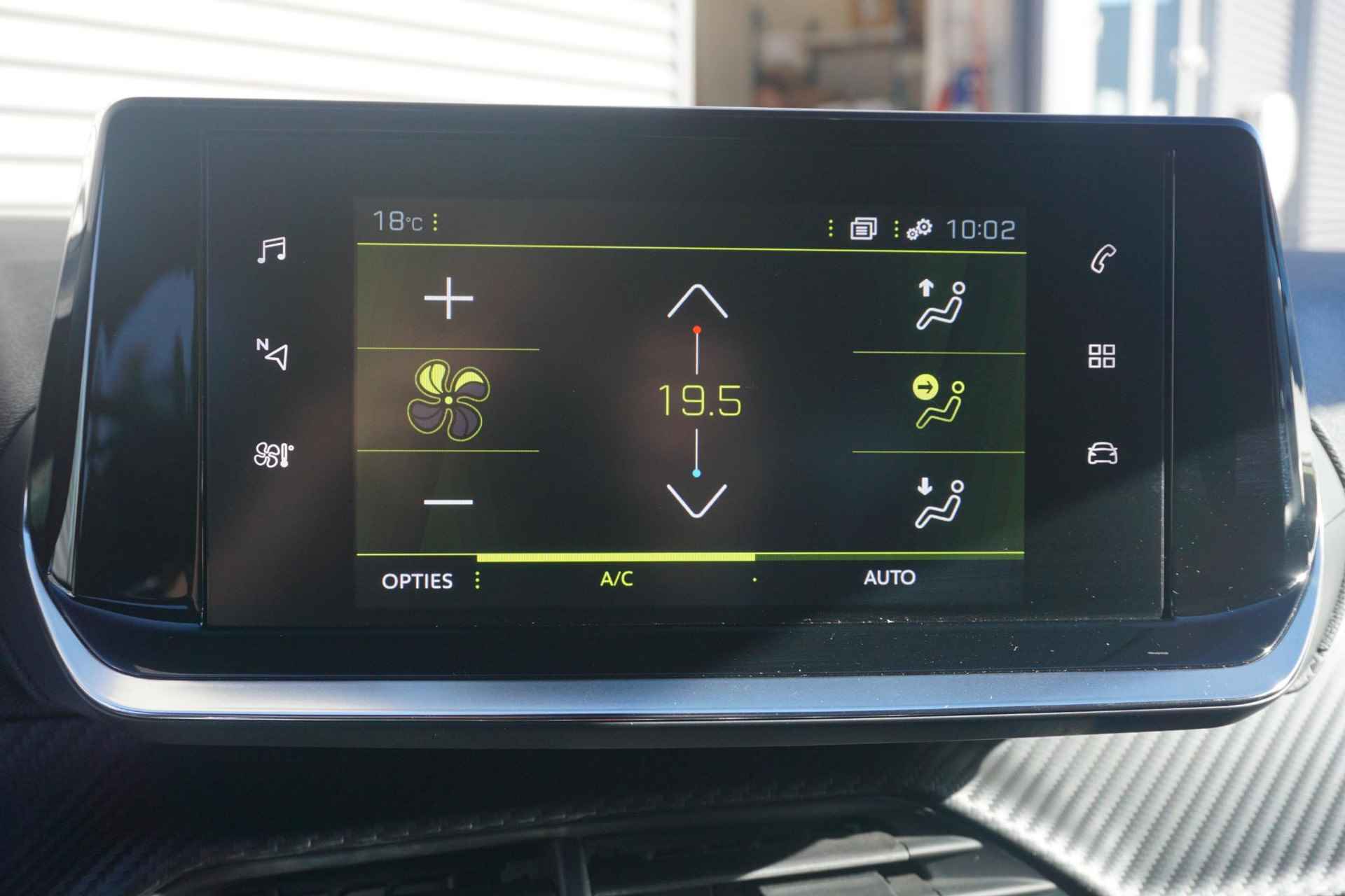 Peugeot 208 1.2 TURBO GT AUTOMAAT | Navigatie Pro | Climate control | Carplay | Camera | - 55/60