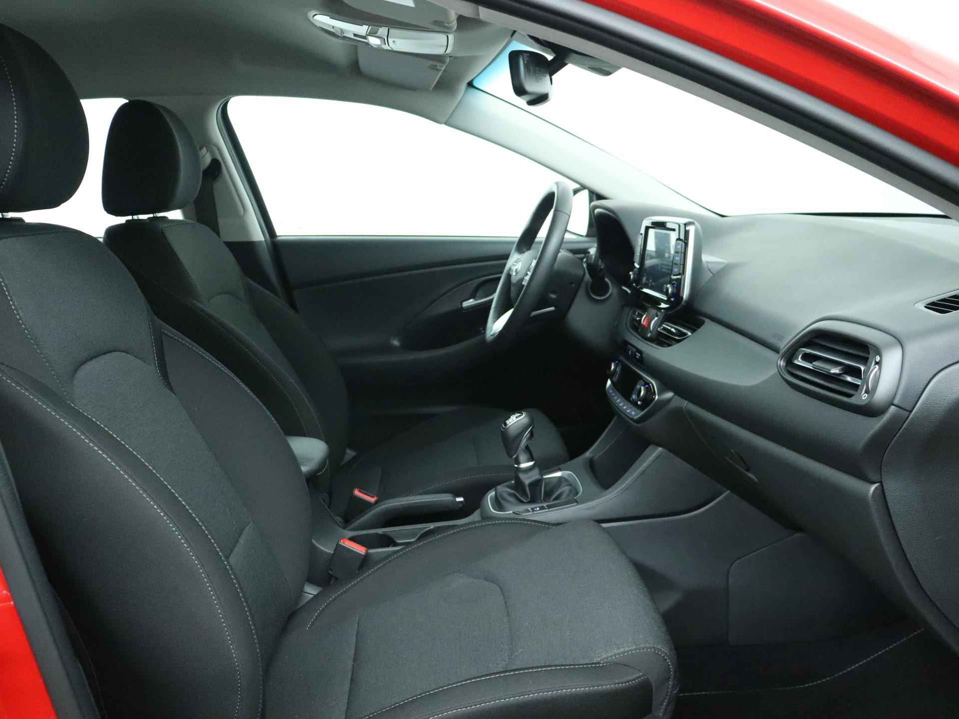 Hyundai i30 Wagon 1.0 T-GDi MHEV Comfort | Dealer onderhouden | Carplay | Clima | - 17/32