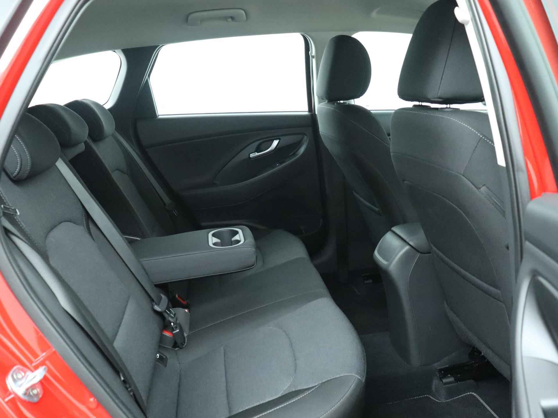 Hyundai i30 Wagon 1.0 T-GDi MHEV Comfort | Dealer onderhouden | Carplay | Clima | - 18/32