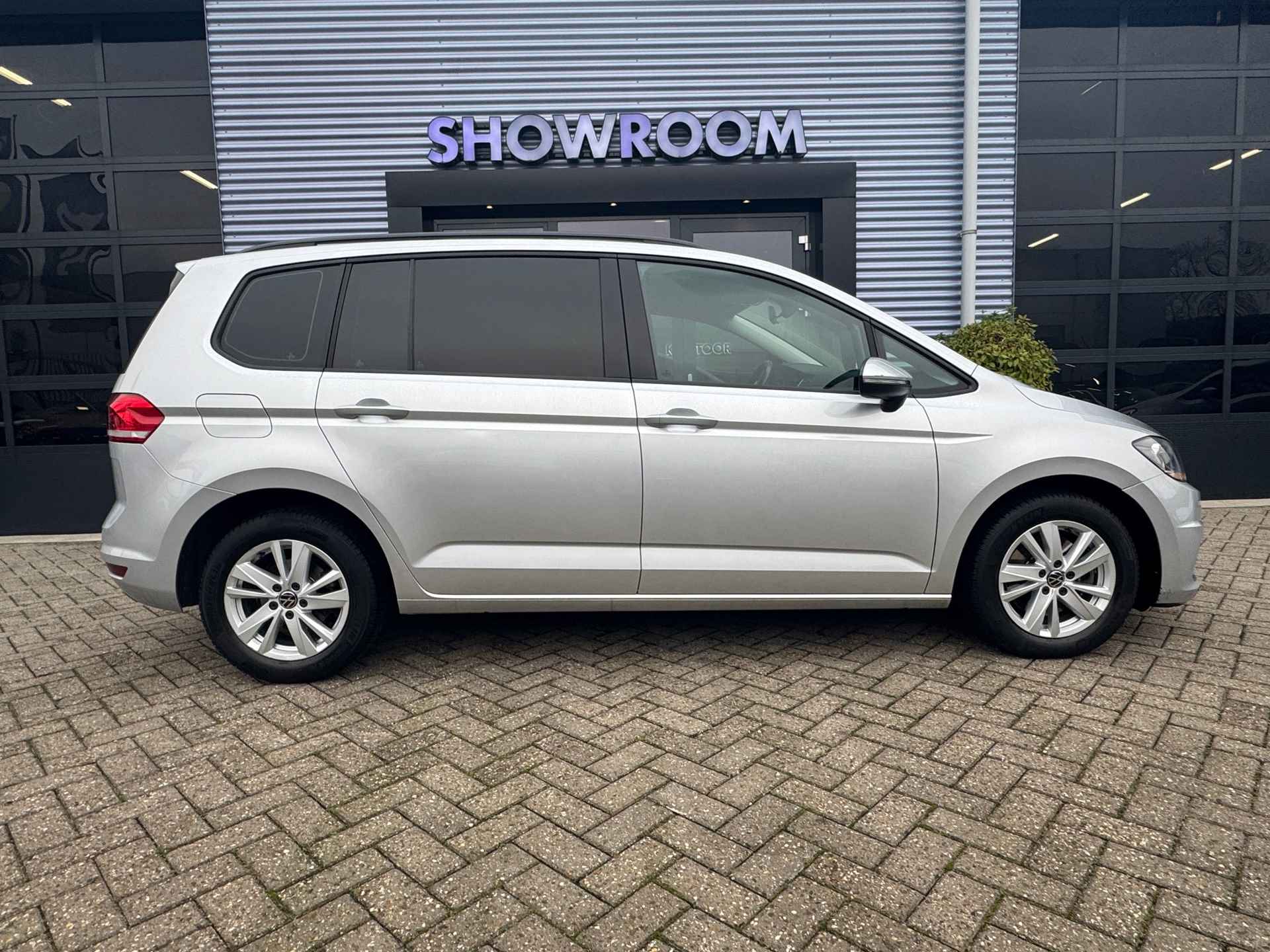 Volkswagen TOURAN 1.5 TSI Comfortline Business 7p 150PK| Elektrische Trekhaak|Apple carplay|Cruise - 13/33