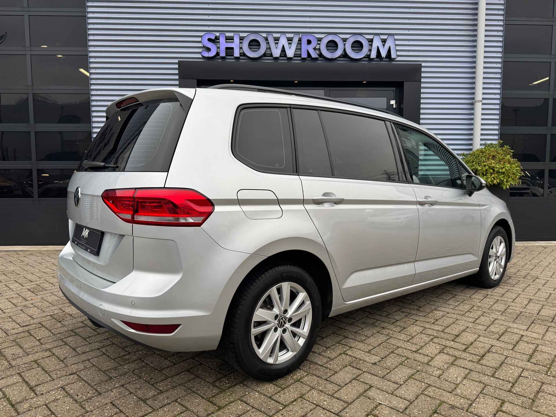 Volkswagen TOURAN 1.5 TSI Comfortline Business 7p 150PK| Elektrische Trekhaak|Apple carplay|Cruise - 14/33