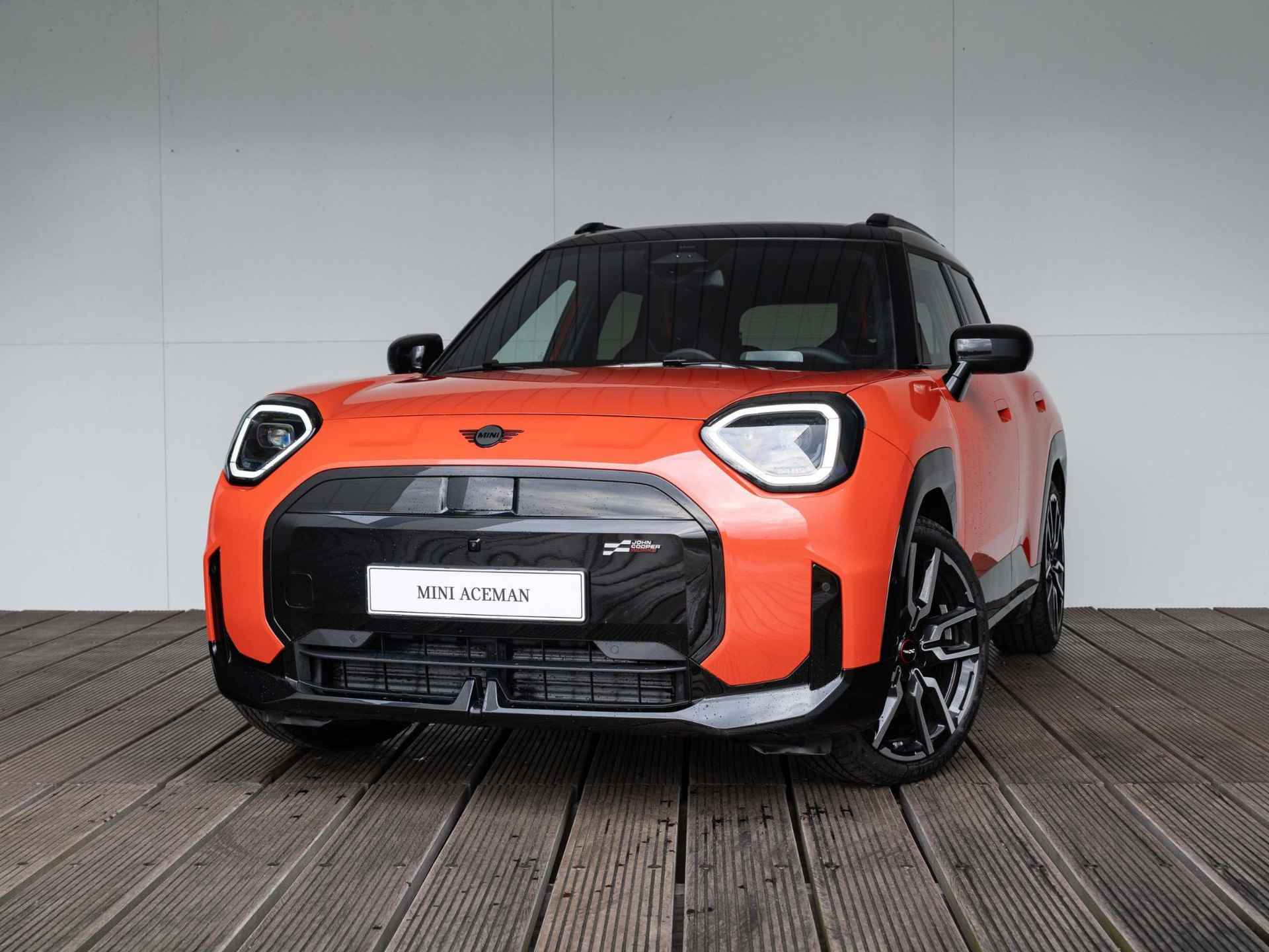 MINI Aceman SE John Cooper Works Trim + Package XL - 32/32