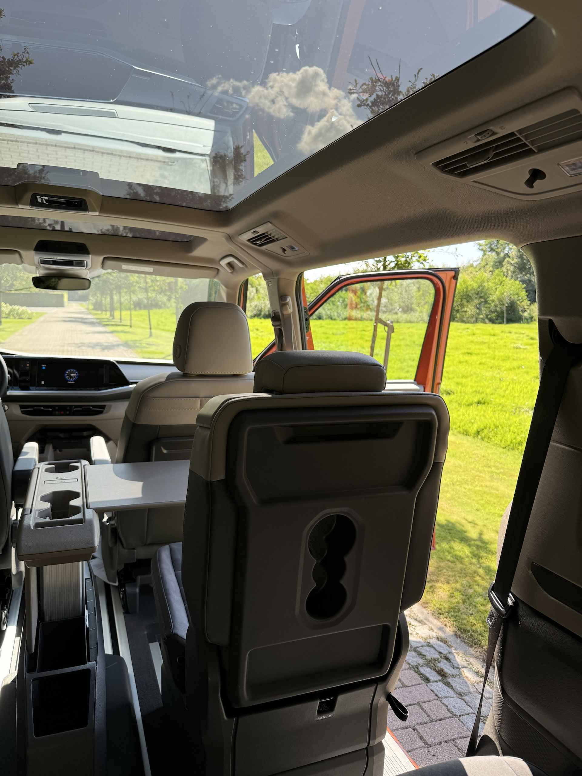 Volkswagen Multivan 1.4 eHybrid L2H1 Style Pano, Trekhaak, Top Pakket, Harman Kardon, Vol. leder/alcantara - 15/31