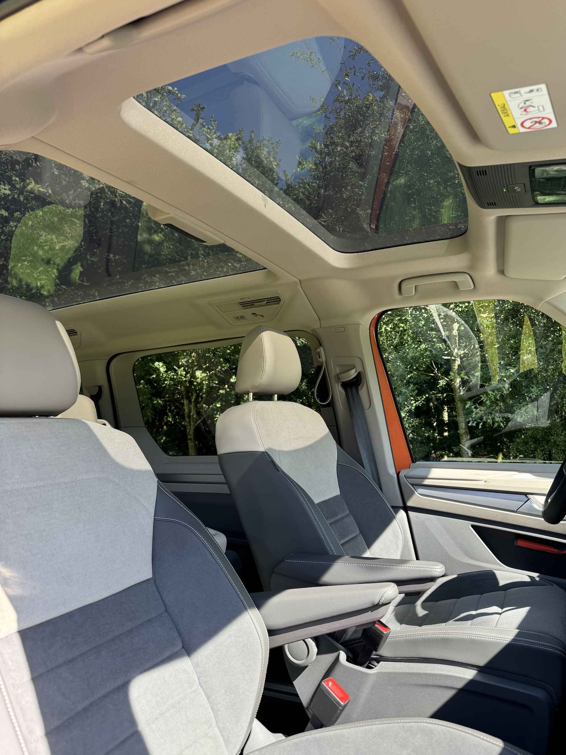 Volkswagen Multivan 1.4 eHybrid L2H1 Style Pano, Trekhaak, Top Pakket, Harman Kardon, Vol. leder/alcantara - 22/31