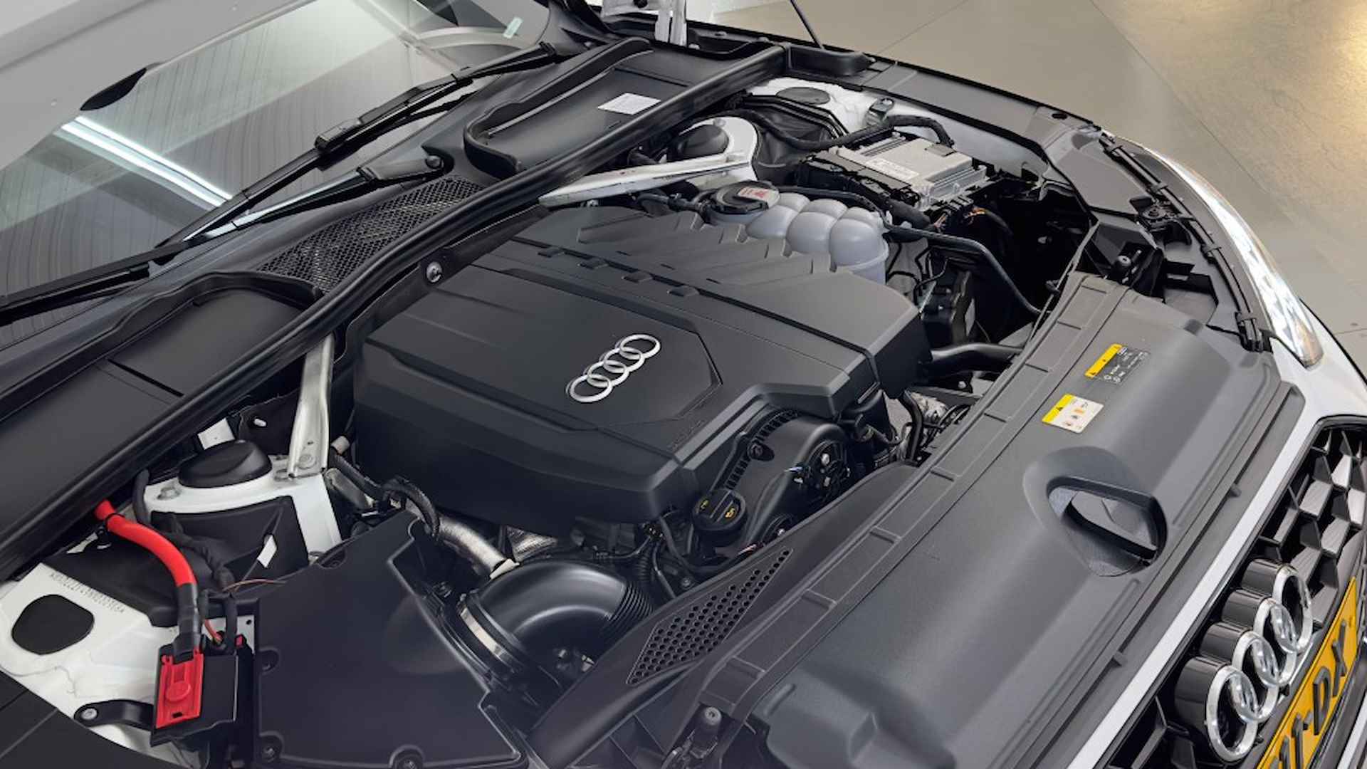 AUDI A4 35 TFSI S EDITION COMPETITION S-TRONIC - 40/48