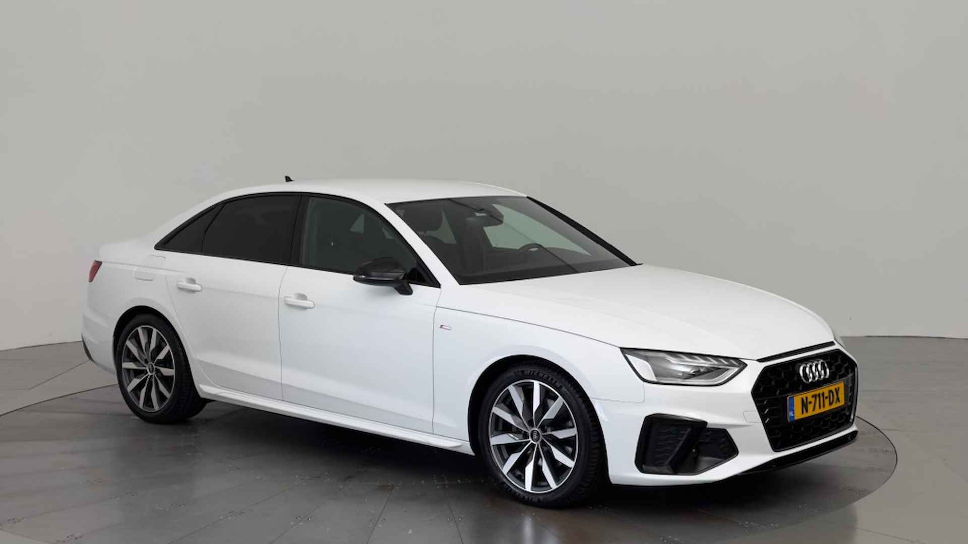 AUDI A4 35 TFSI S EDITION COMPETITION S-TRONIC - 44/48