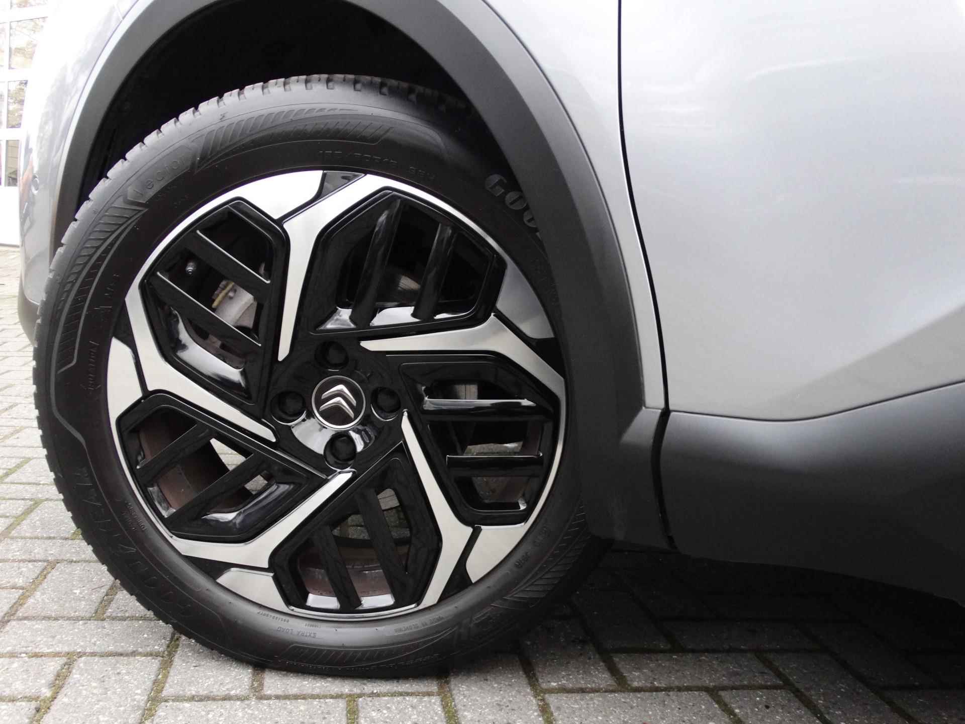 Citroën C4 5-deurs Shine 1.2 Puretech 130pk H6 NAVI | CAMERA | STOEL+ STUURVERWARMING | ADAPTIVE CRUISE | HEAD-UP DISPLAY | KEYLESS ENTRY | DAB+ - 47/63